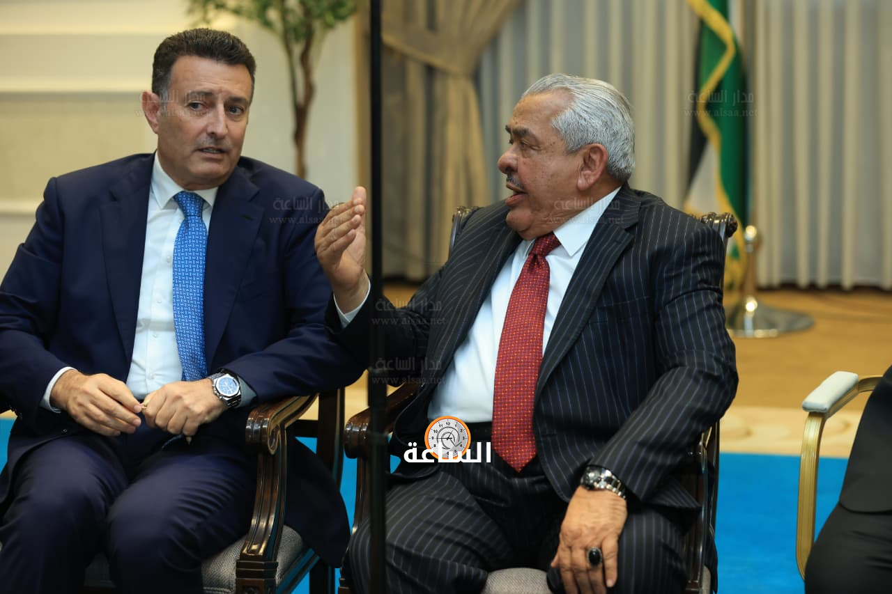 Madar Al-Saa Images 0.8596146933229908