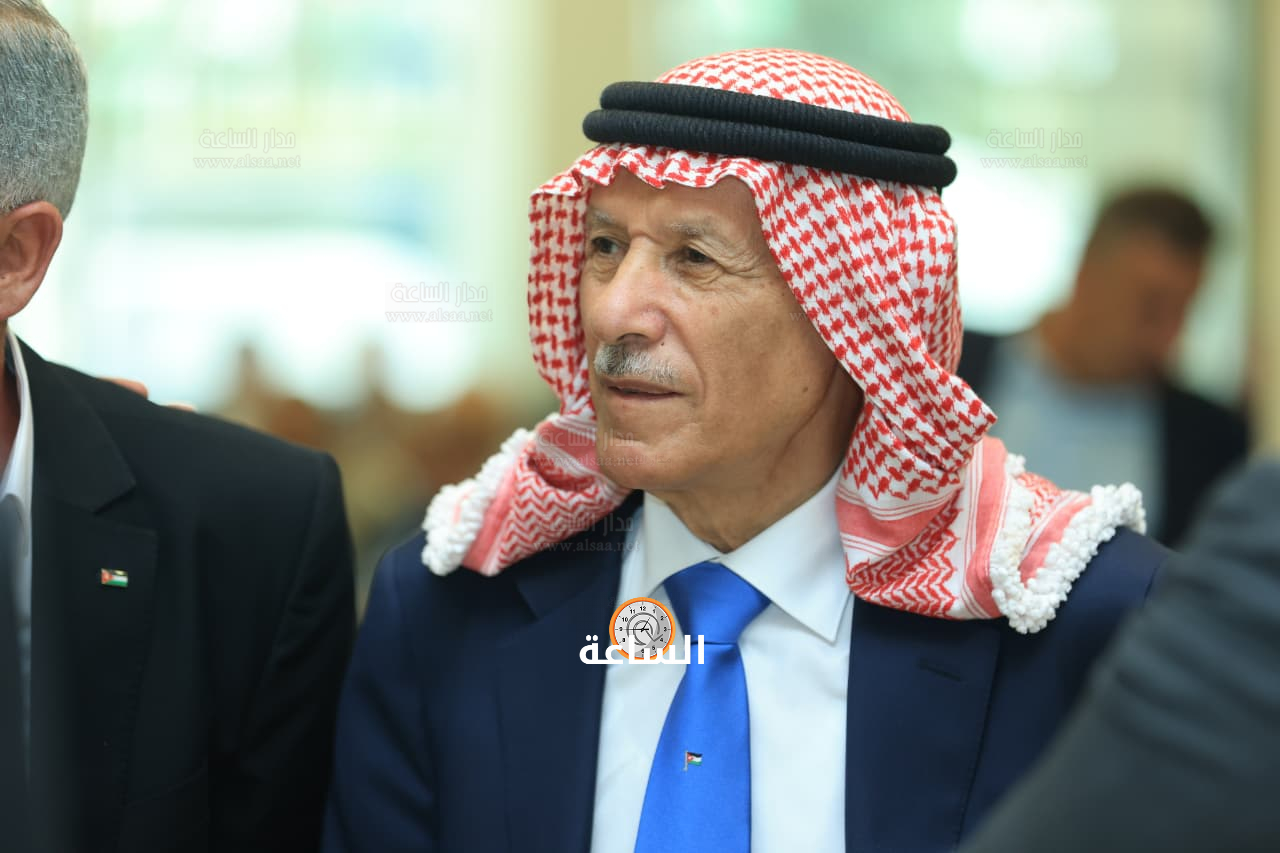 Madar Al-Saa Images 0.7741215112983214