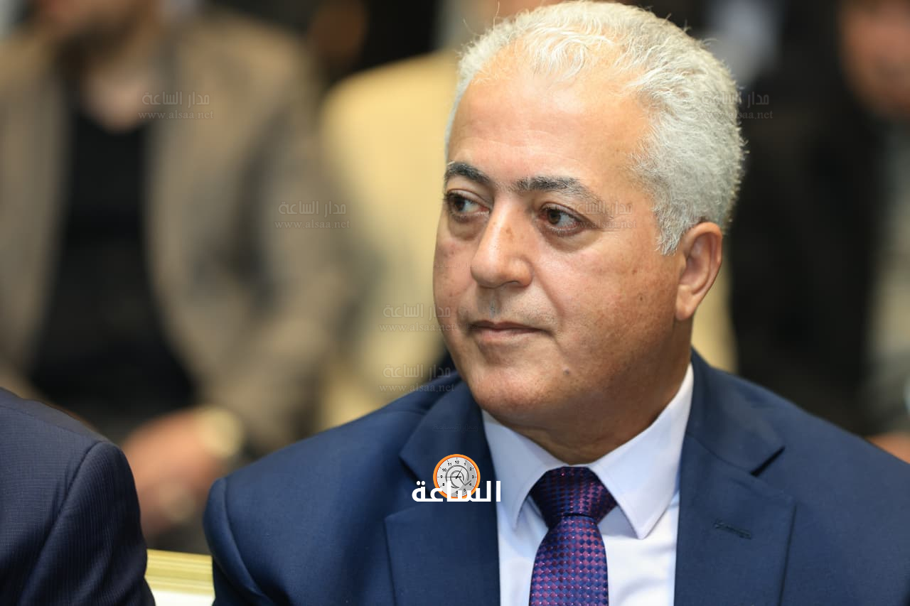 Madar Al-Saa Images 0.4282595970756278