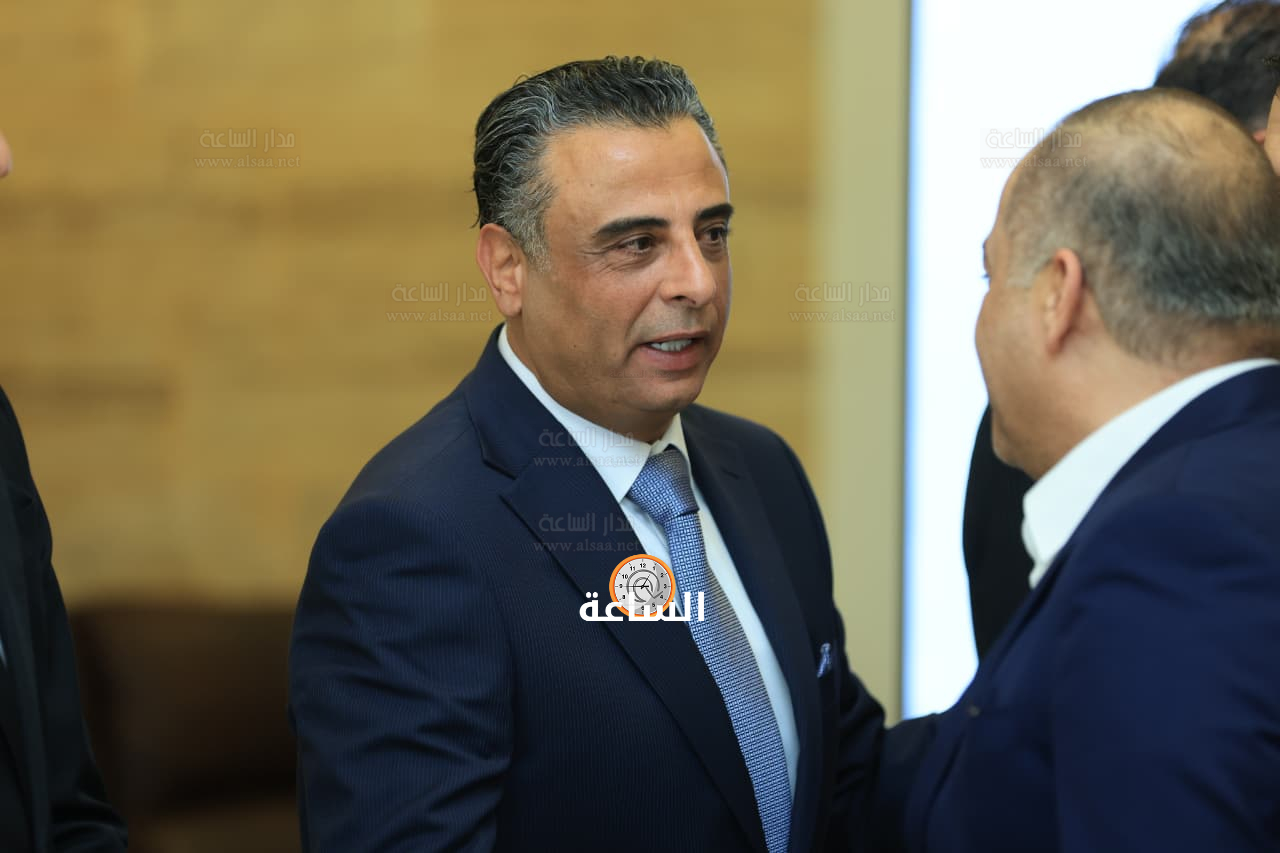 Madar Al-Saa Images 0.02324252409619154