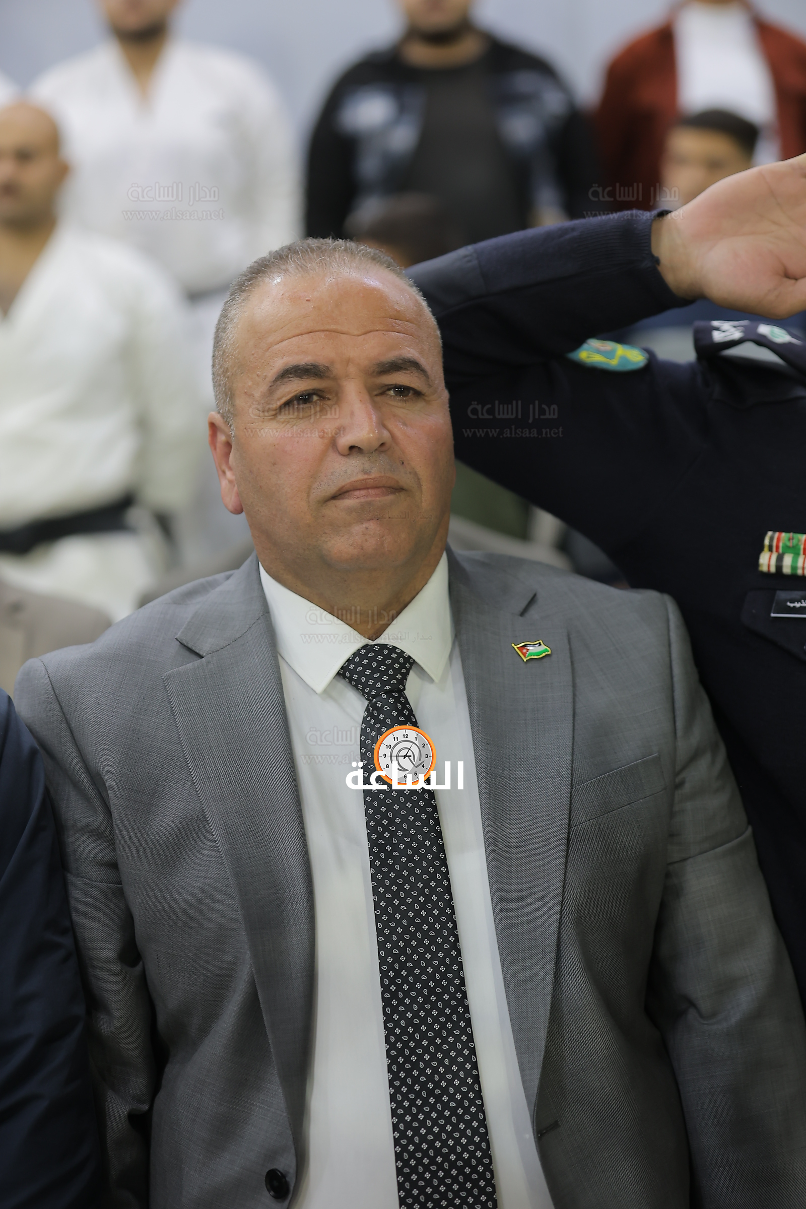 Madar Al-Saa Images 0.12453960634126393