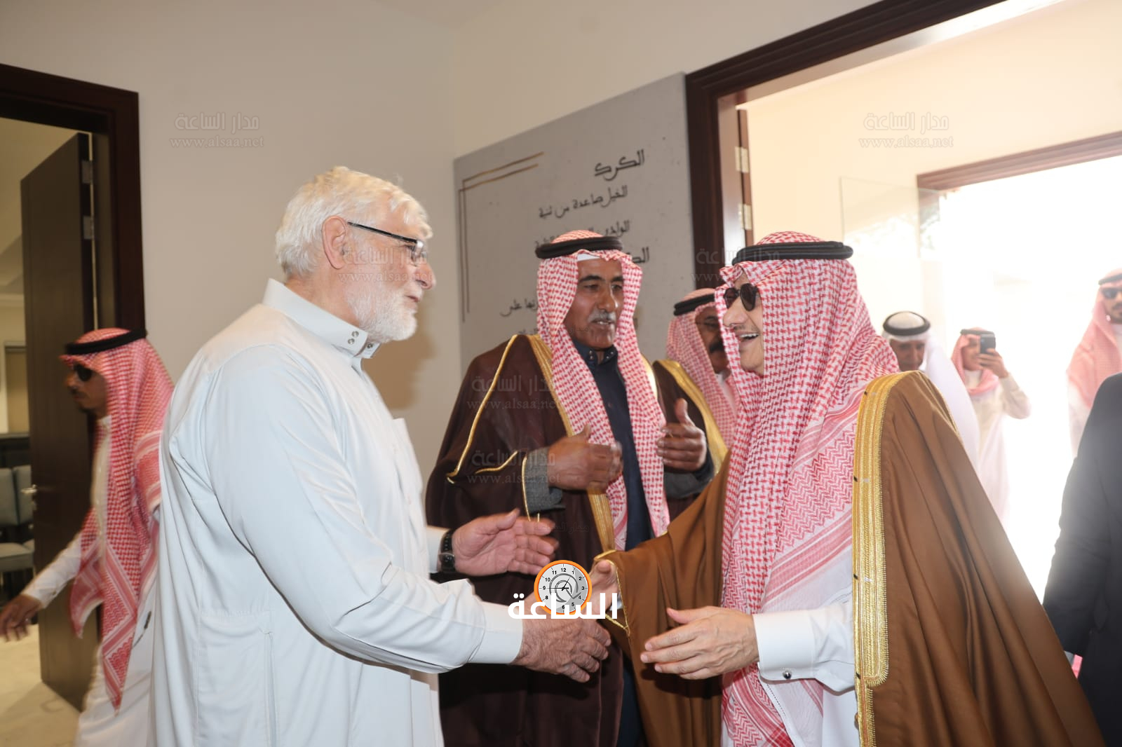 Madar Al-Saa Images 0.8417111492981459