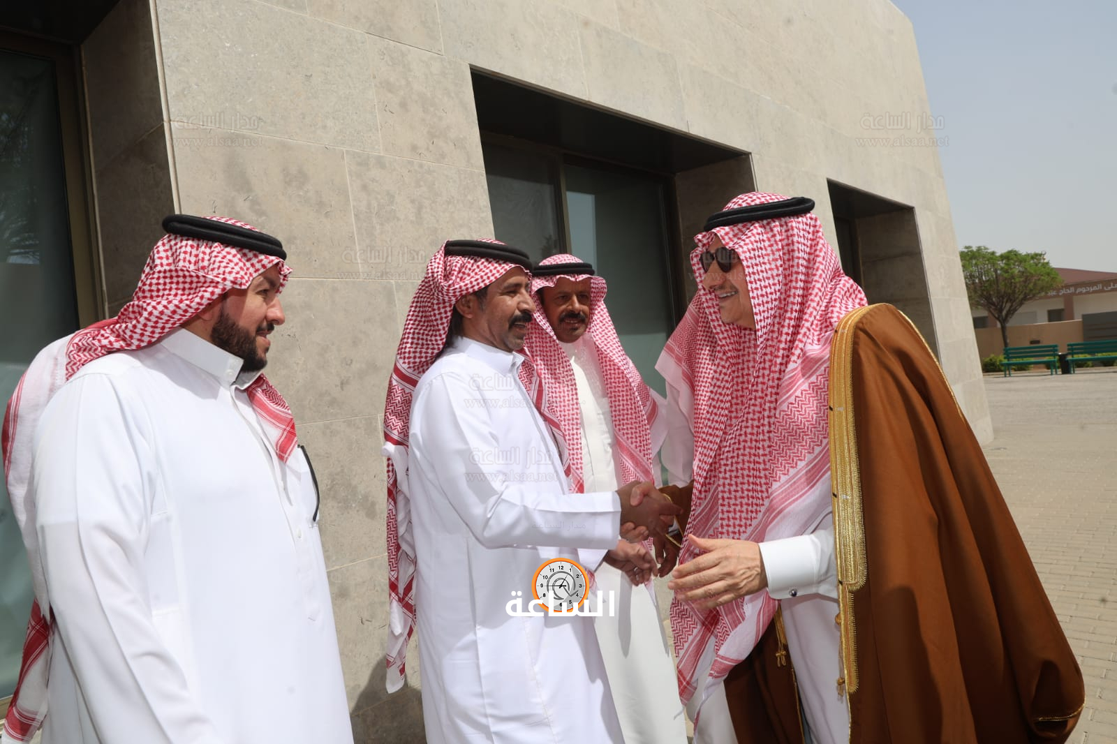 Madar Al-Saa Images 0.09912274149106326