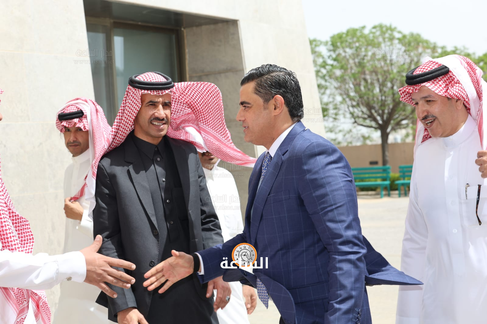 Madar Al-Saa Images 0.2121936503716365