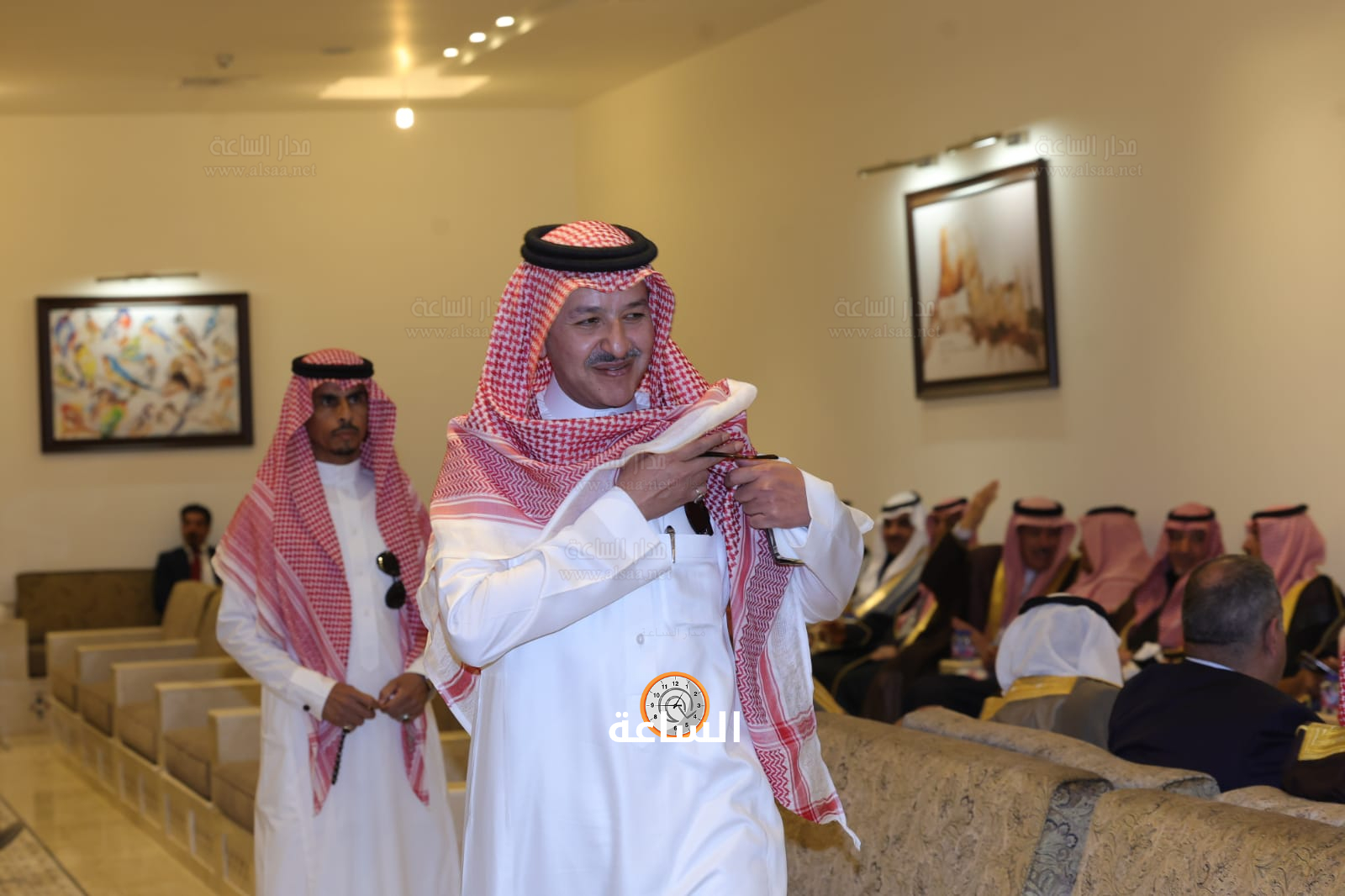 Madar Al-Saa Images 0.6161349531154873