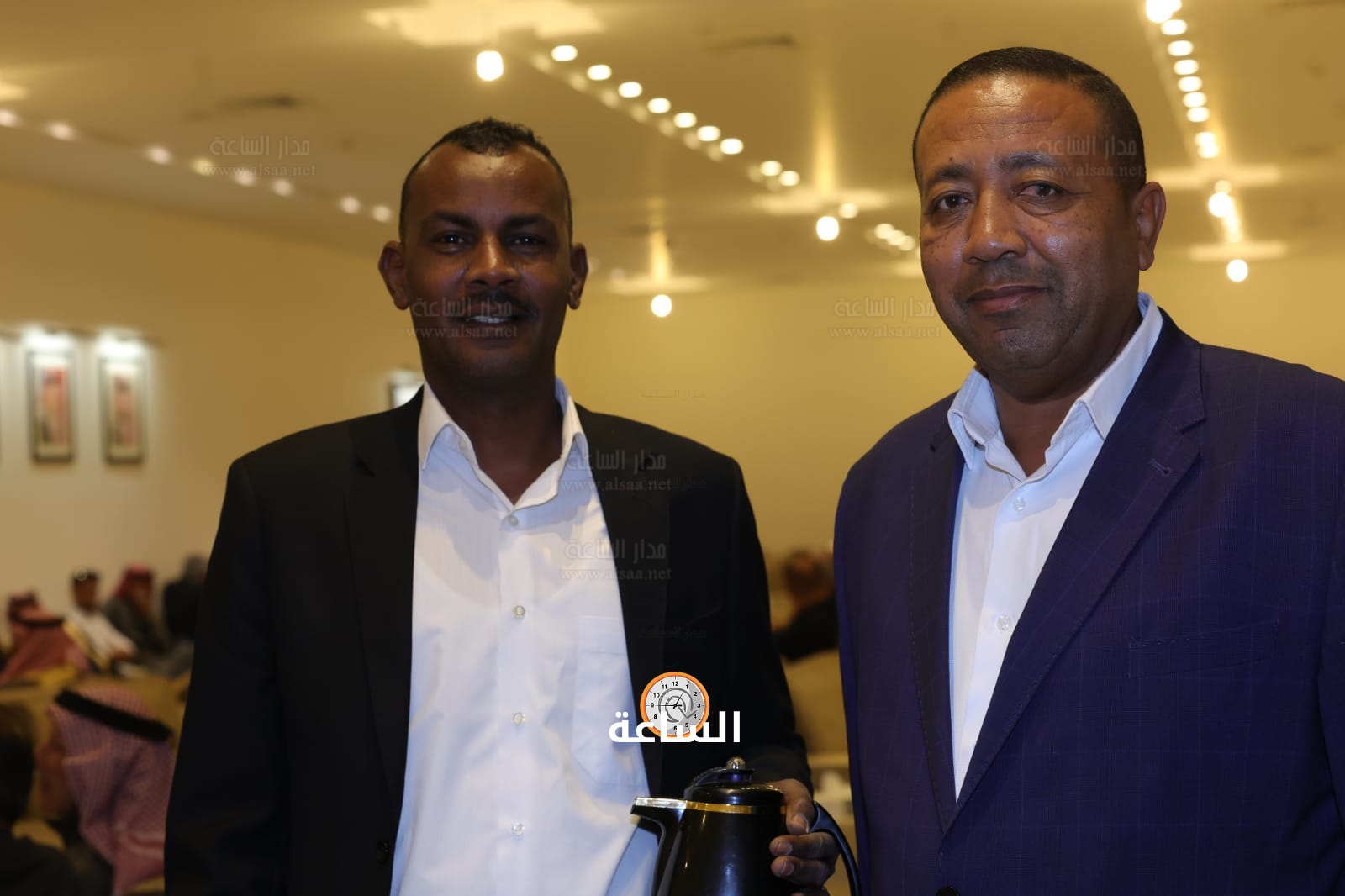 Madar Al-Saa Images 0.42639777871611295