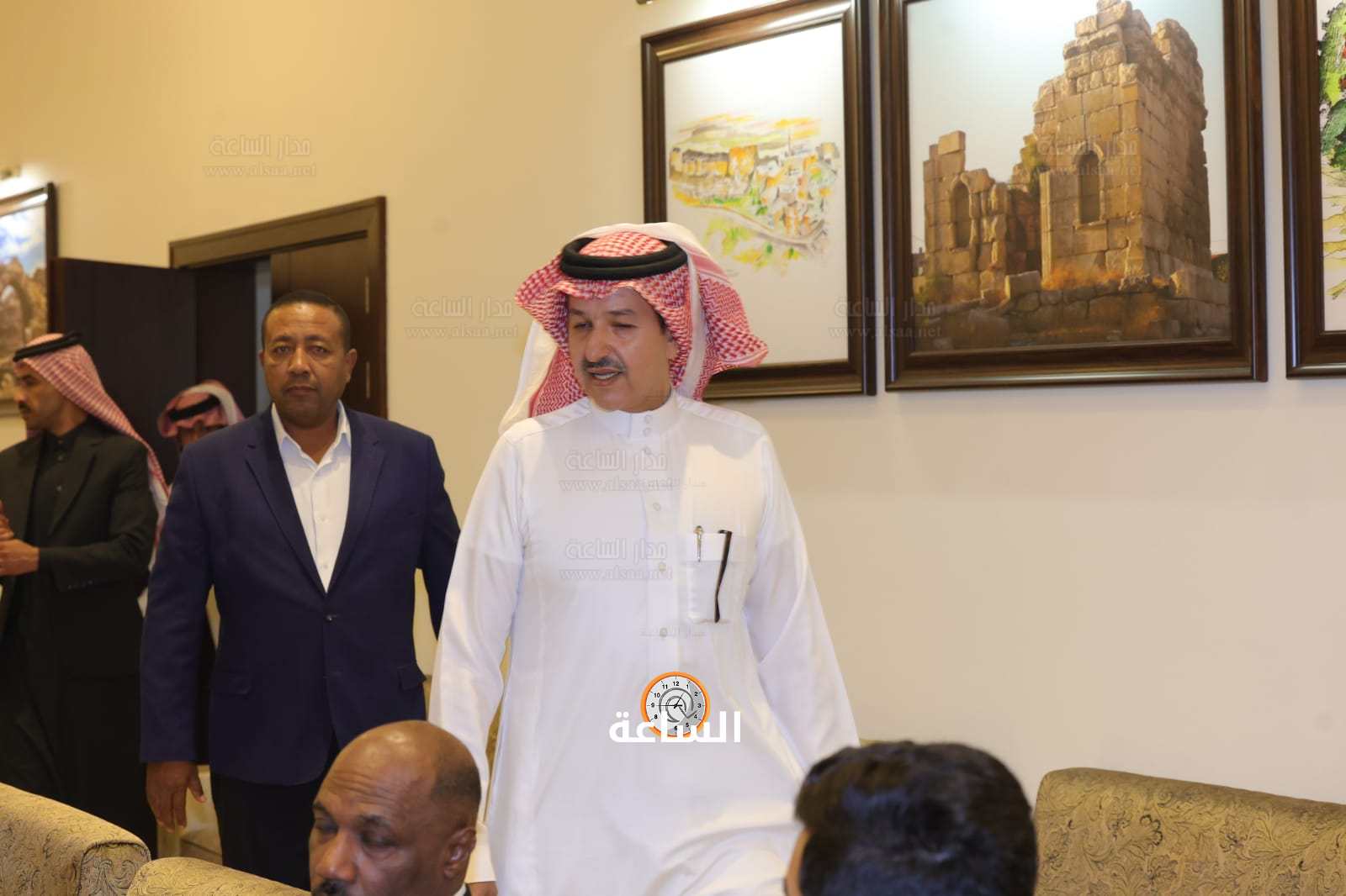 Madar Al-Saa Images 0.8093218146701529