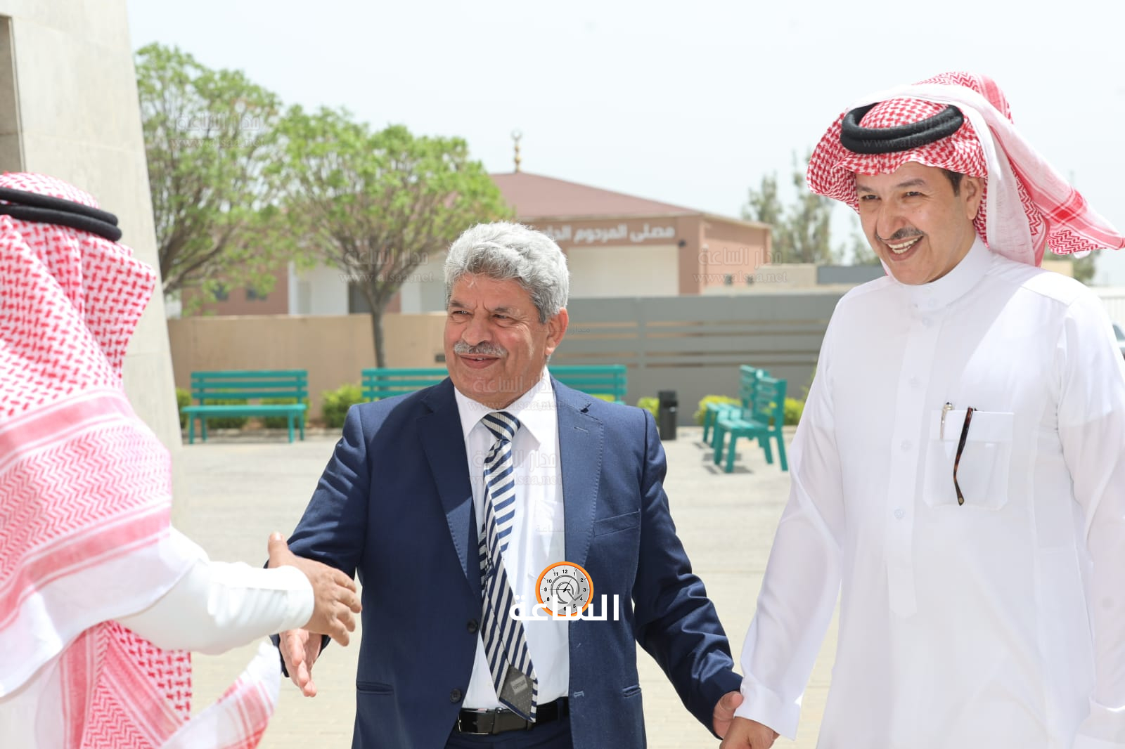 Madar Al-Saa Images 0.5981902596324232