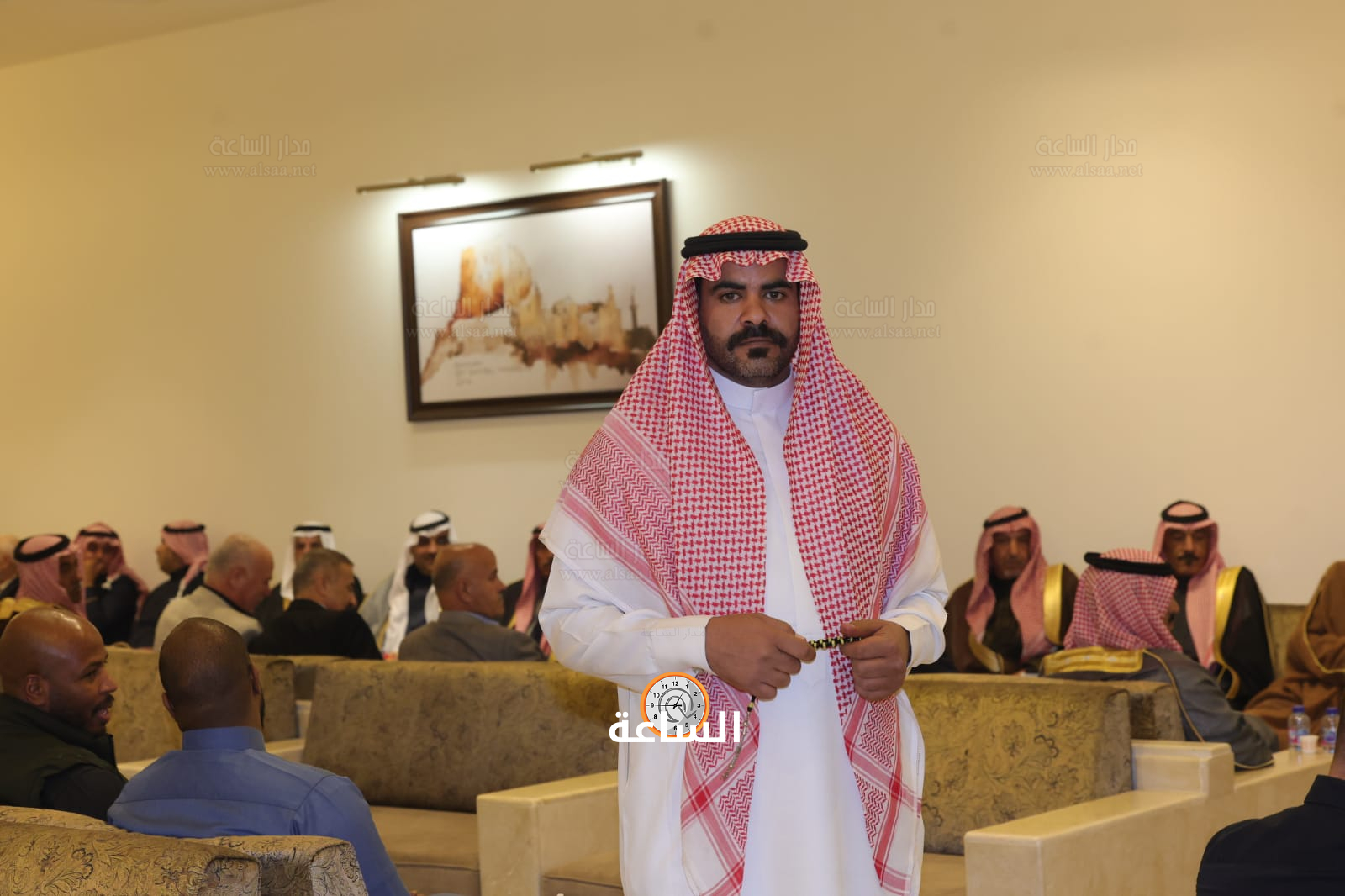 Madar Al-Saa Images 0.0551813355215065