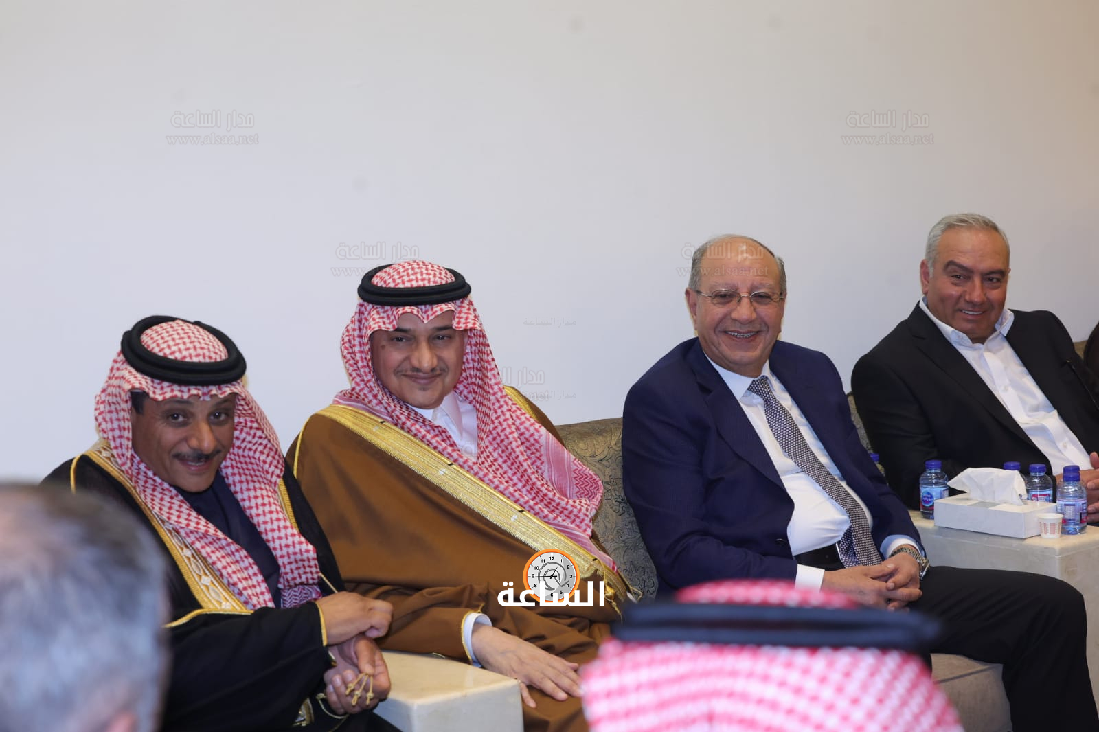 Madar Al-Saa Images 0.7885141443991104