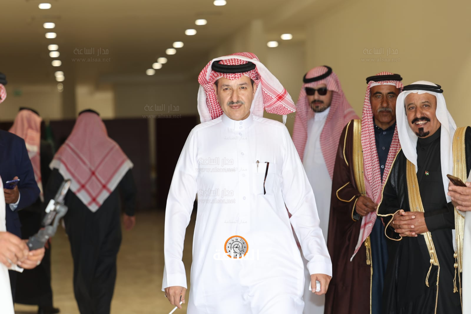 Madar Al-Saa Images 0.3755777176564533