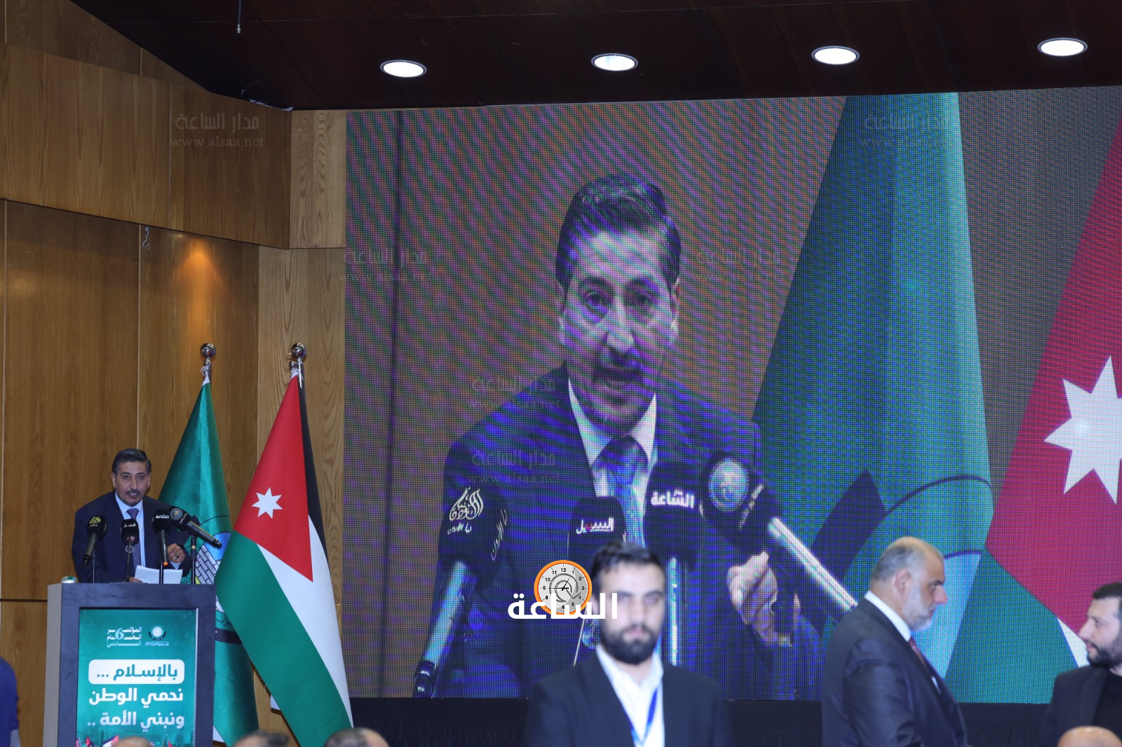 Madar Al-Saa Images 0.851852723617996