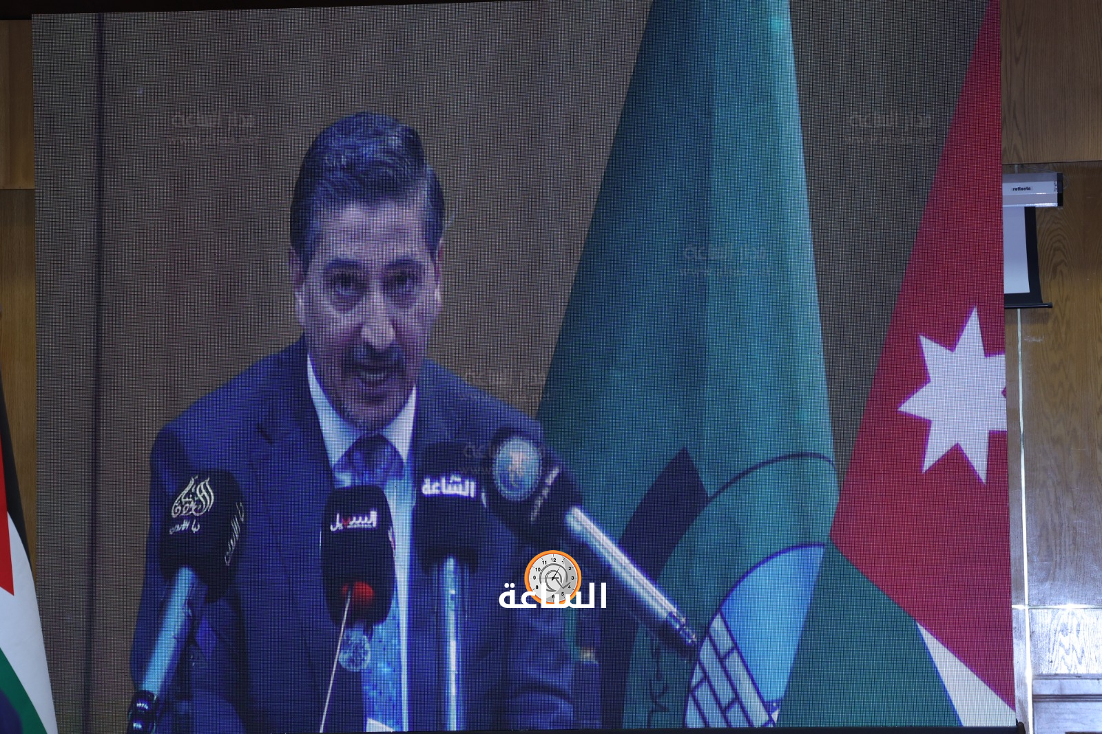 Madar Al-Saa Images 0.4648606836971868