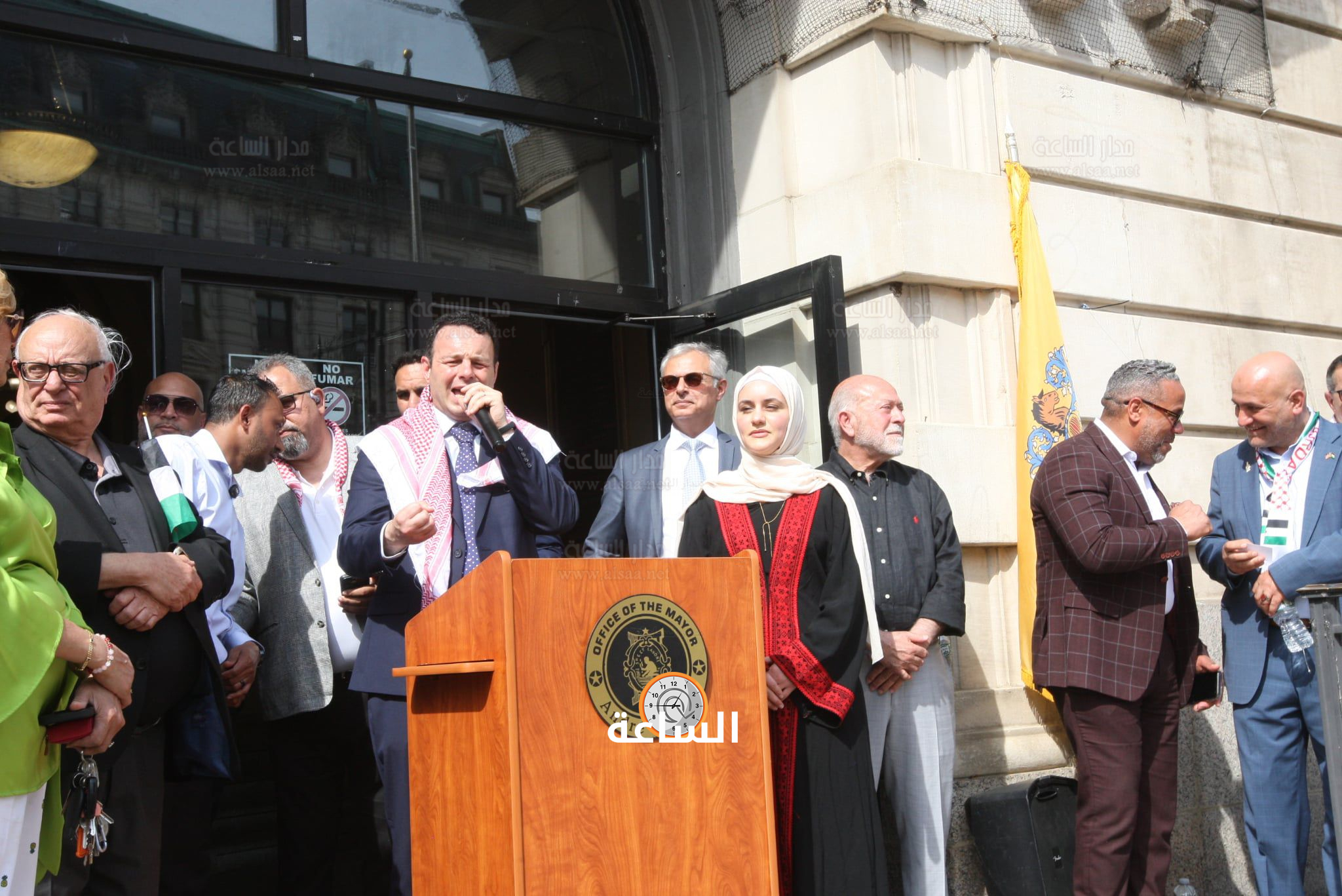 Madar Al-Saa Images 0.4081987879135084