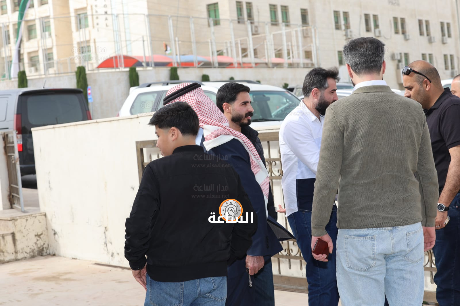 Madar Al-Saa Images 0.4774249085999628