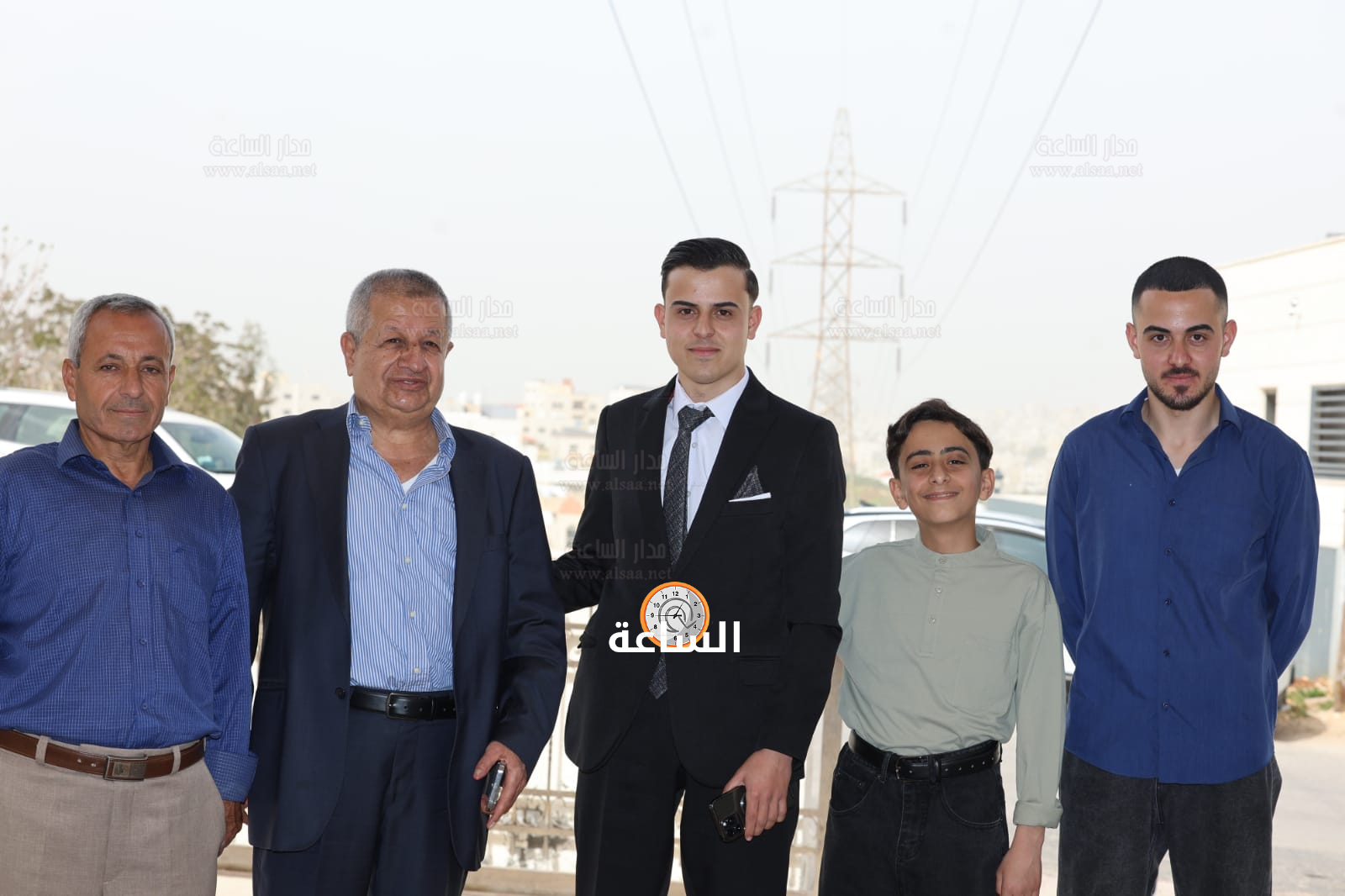 Madar Al-Saa Images 0.47072715306681634