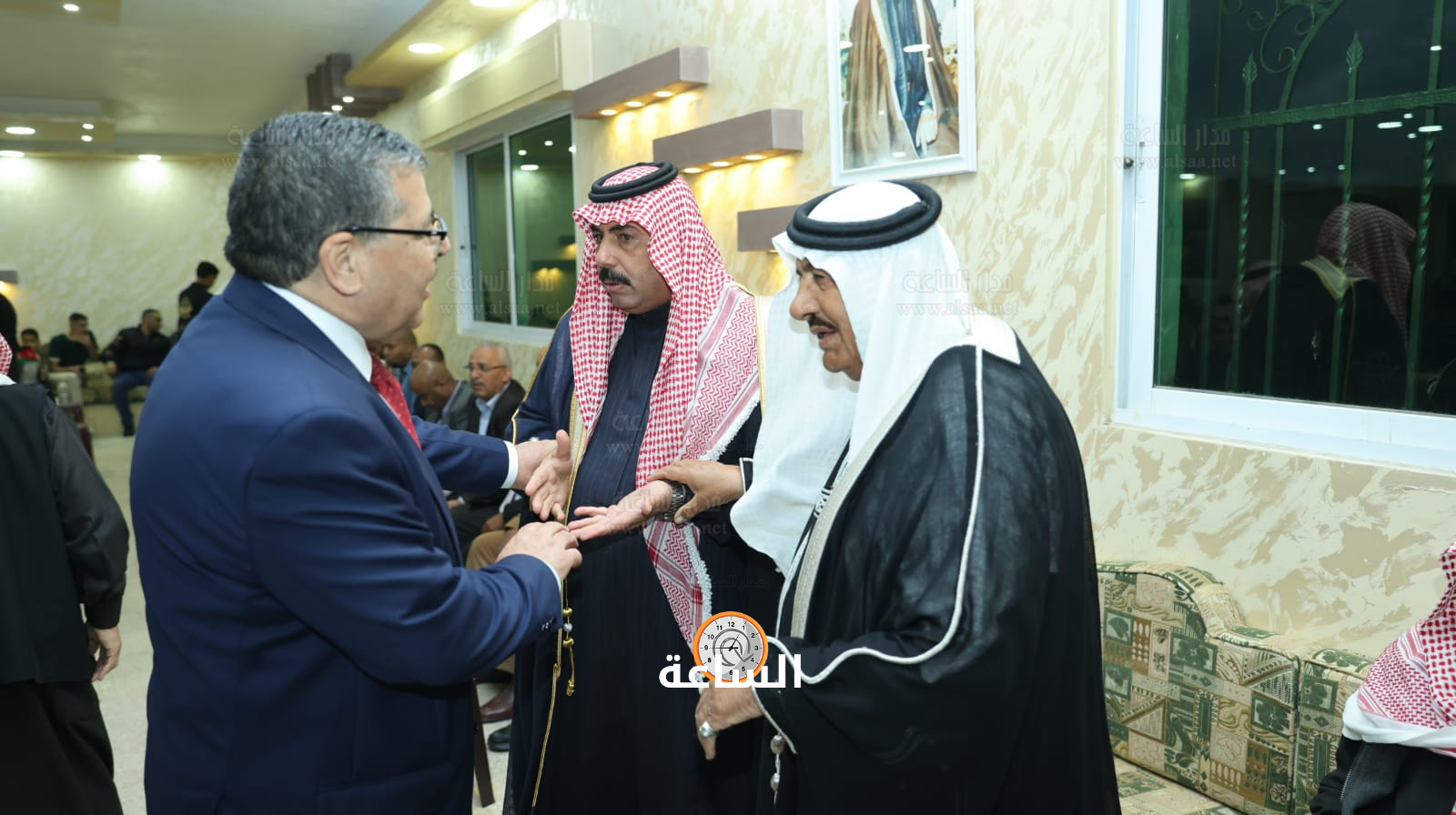 Madar Al-Saa Images 0.12066898930619518