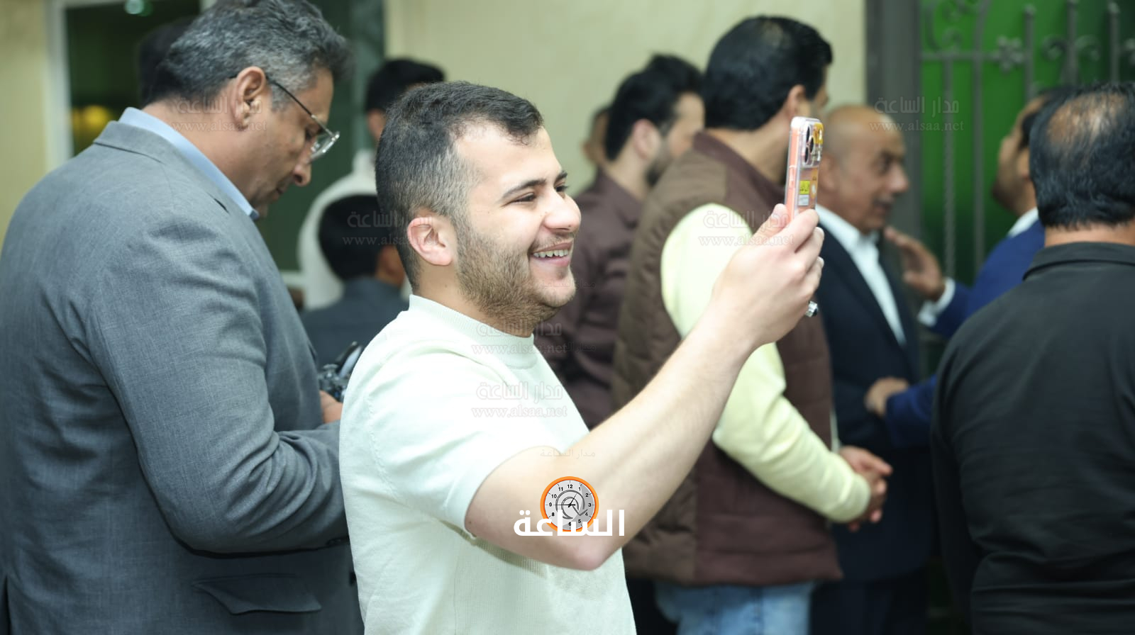 Madar Al-Saa Images 0.623291393668811