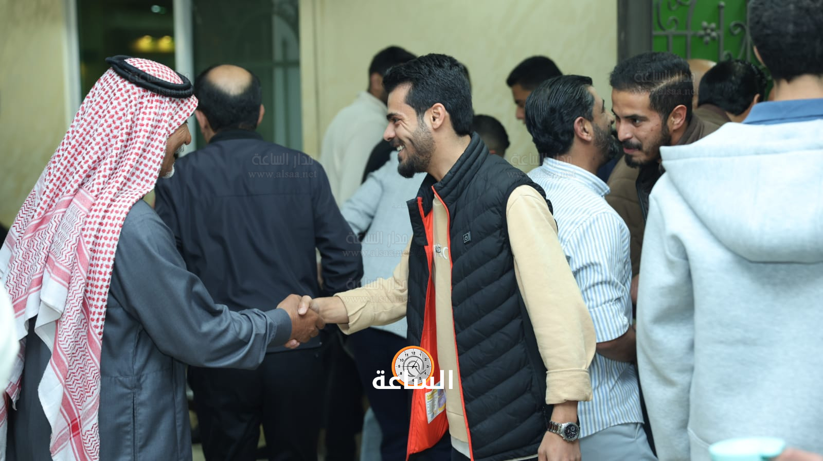 Madar Al-Saa Images 0.8226880903255461