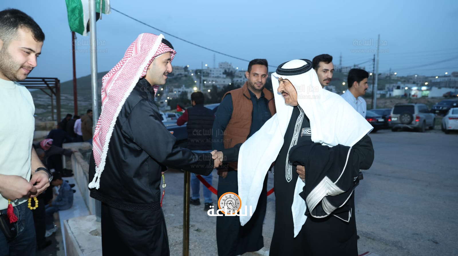 Madar Al-Saa Images 0.865916791889482