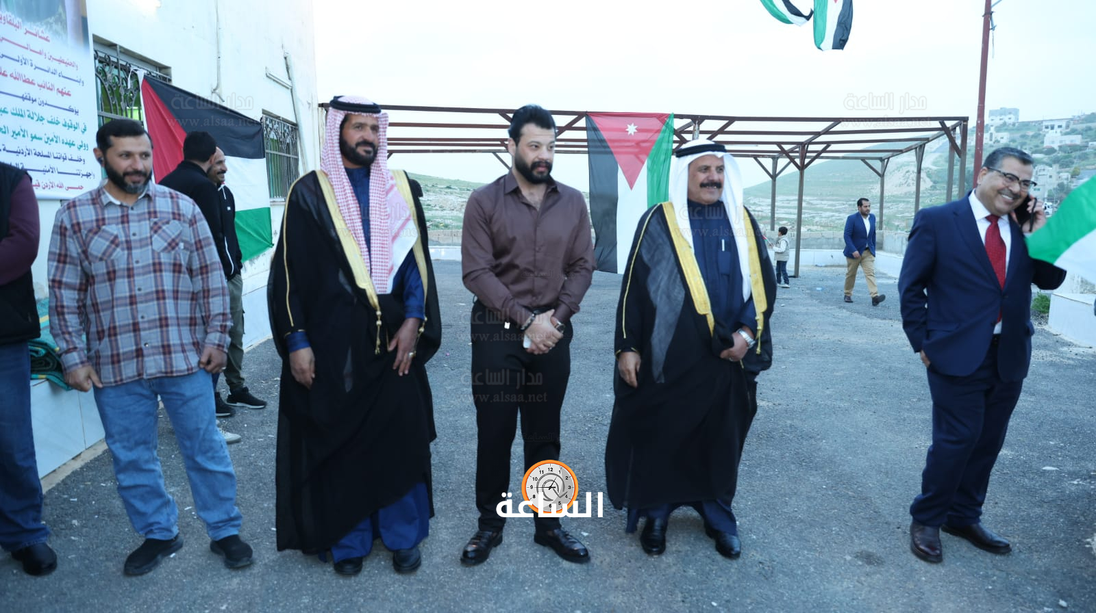 Madar Al-Saa Images 0.2157655250045173