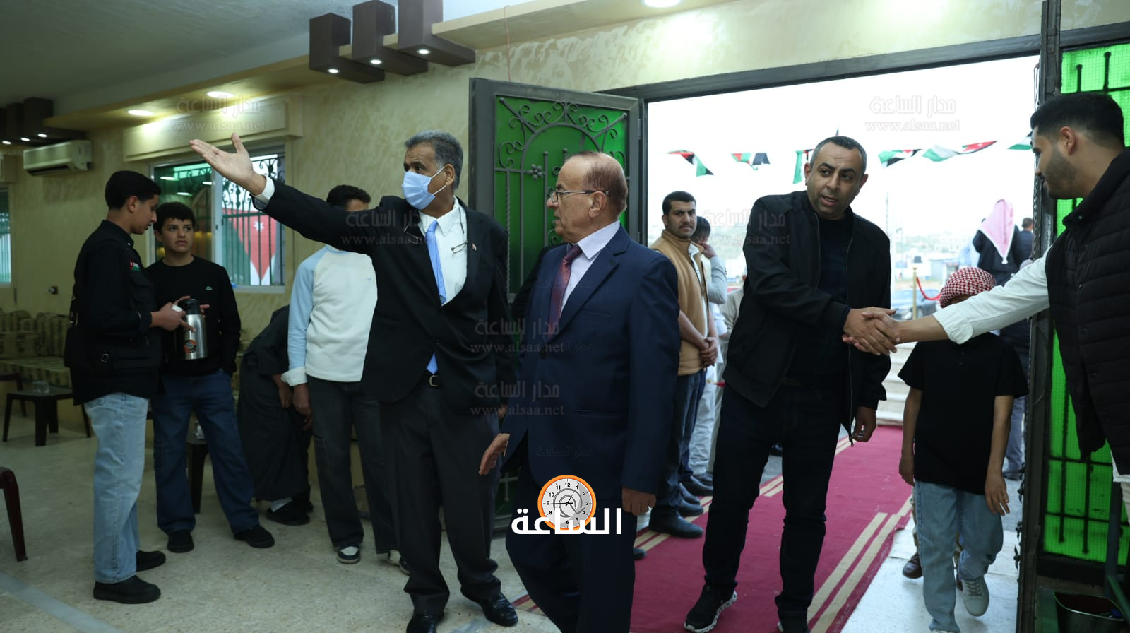 Madar Al-Saa Images 0.8529794941719631