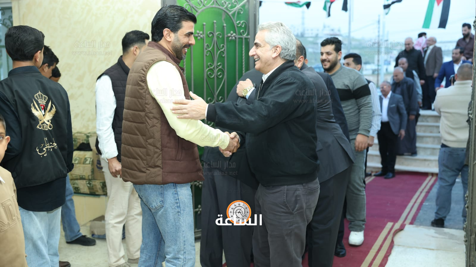 Madar Al-Saa Images 0.3794528622804997