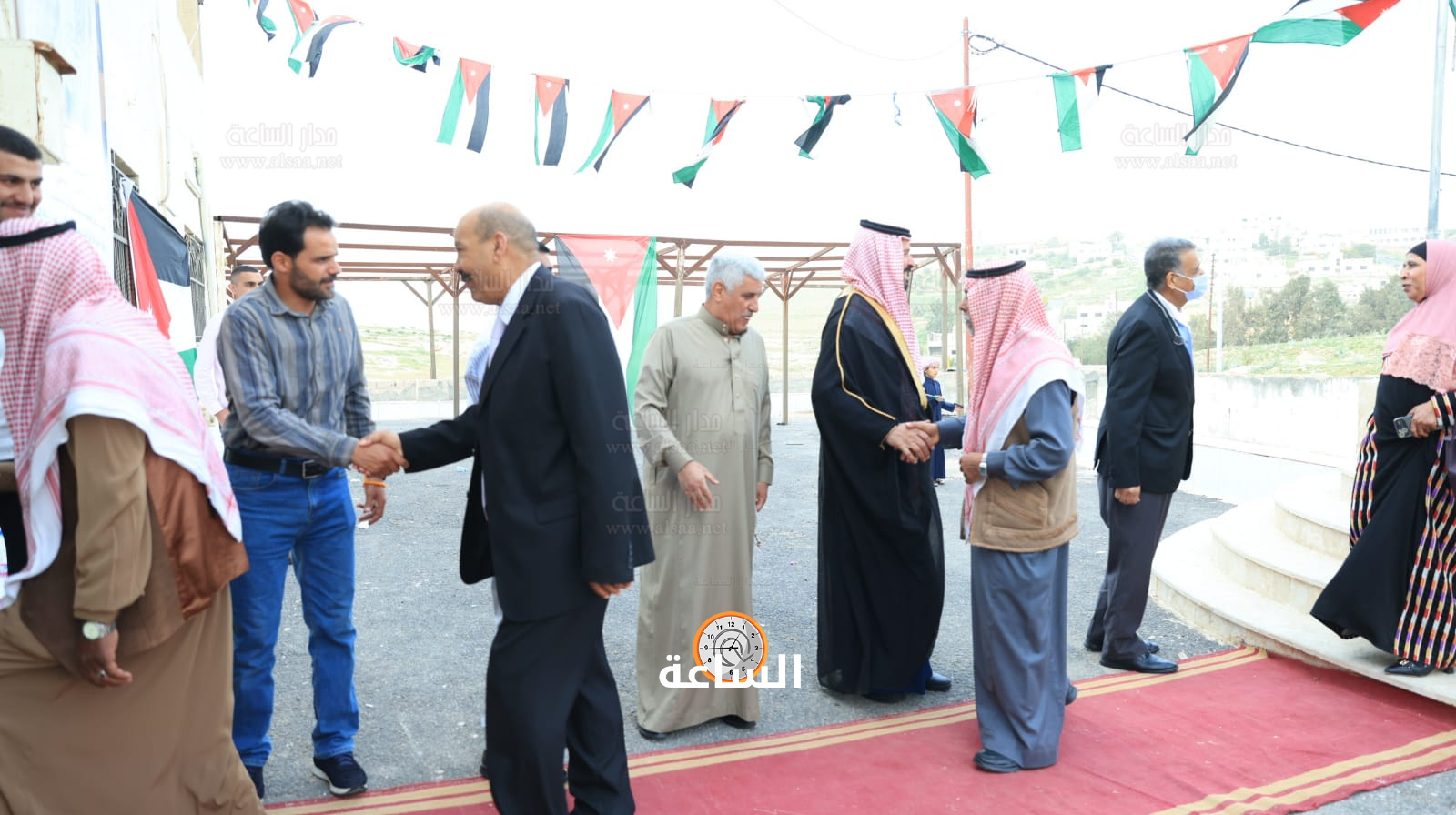 Madar Al-Saa Images 0.40787512492492284