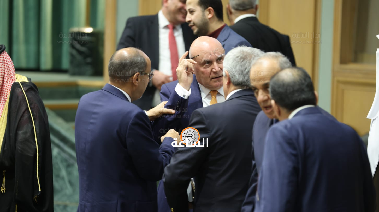 Madar Al-Saa Images 0.05274632118354872