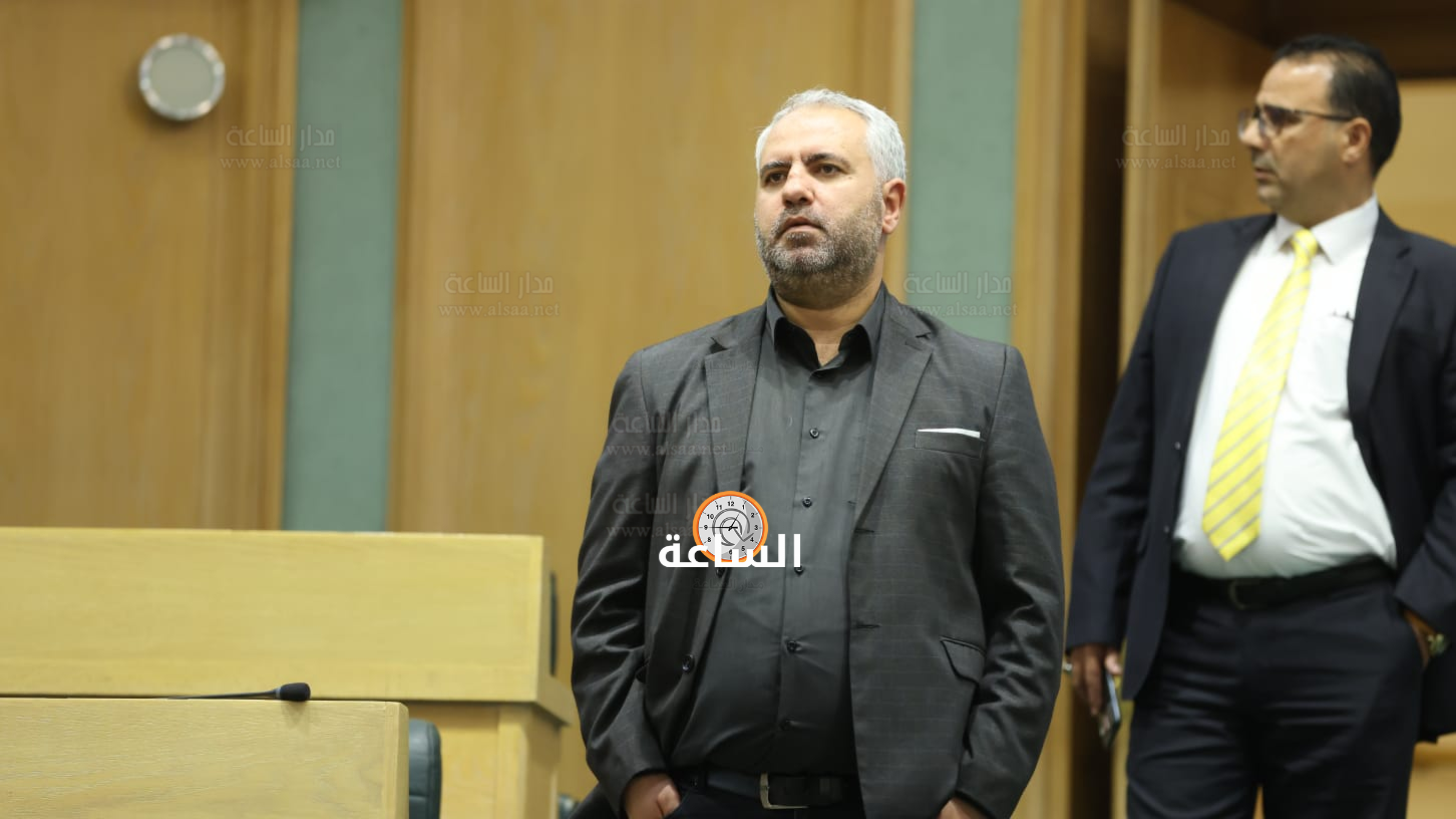 Madar Al-Saa Images 0.48590473636796594