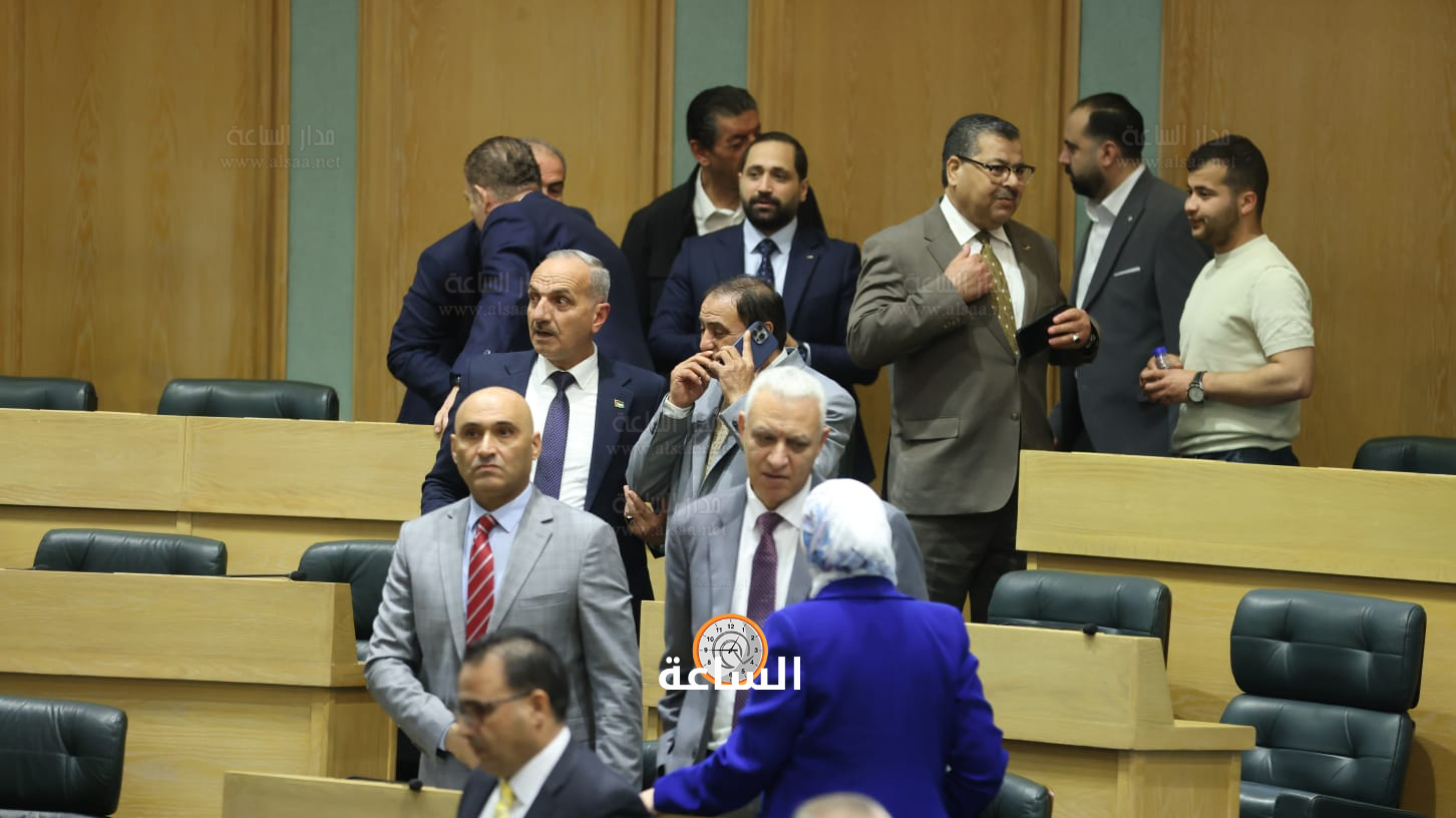 Madar Al-Saa Images 0.5637689945005273