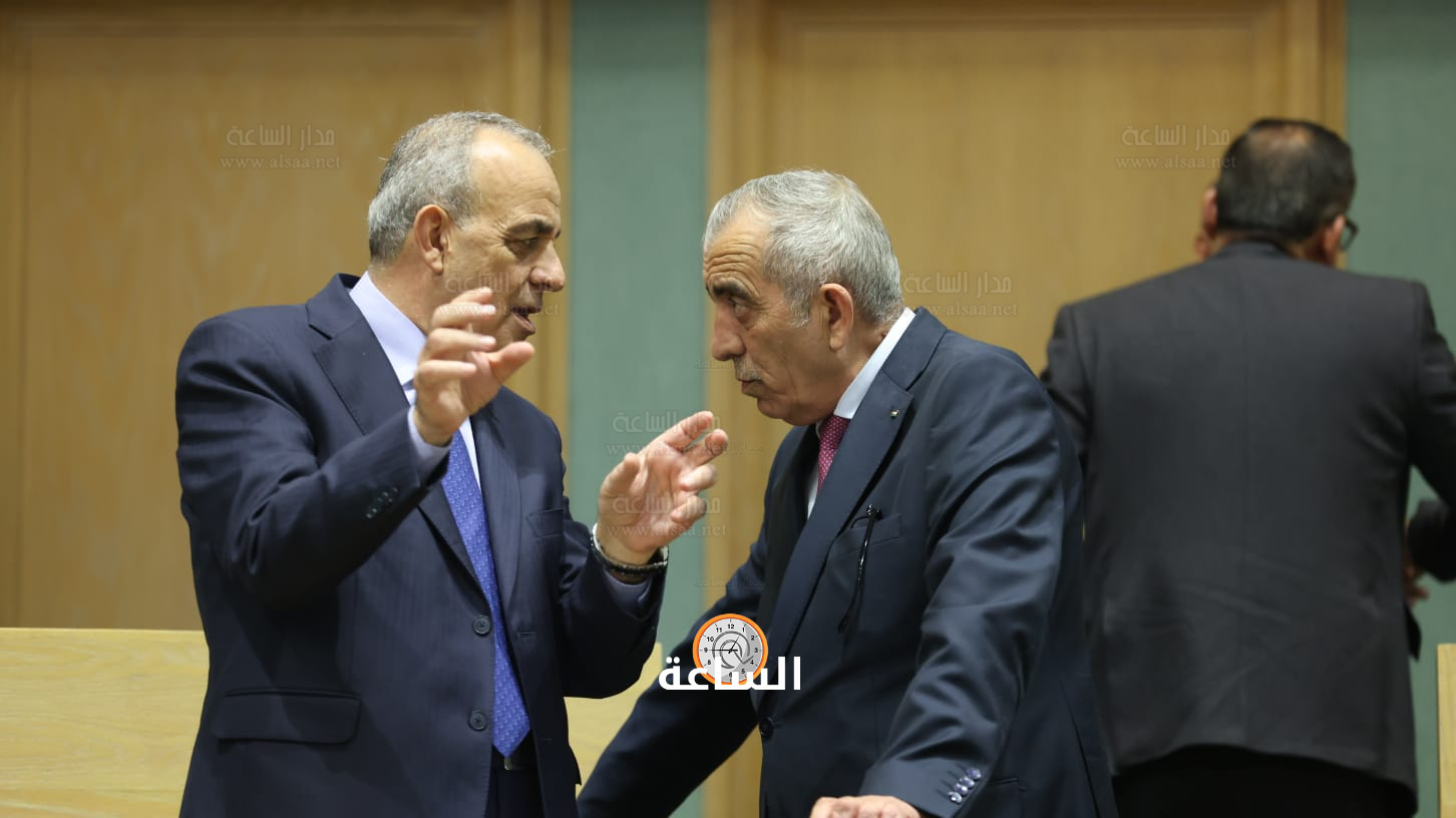 Madar Al-Saa Images 0.4318610232094774