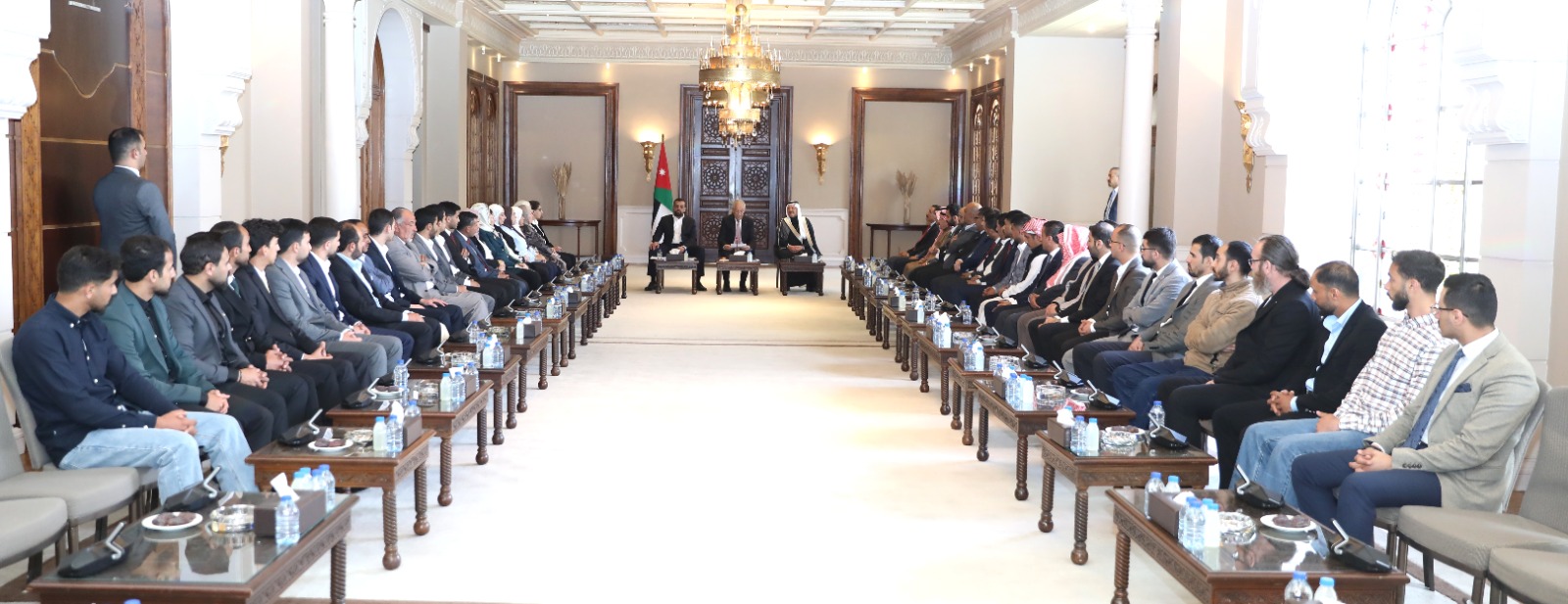 Madar Al-Saa Images 0.5665312395435389