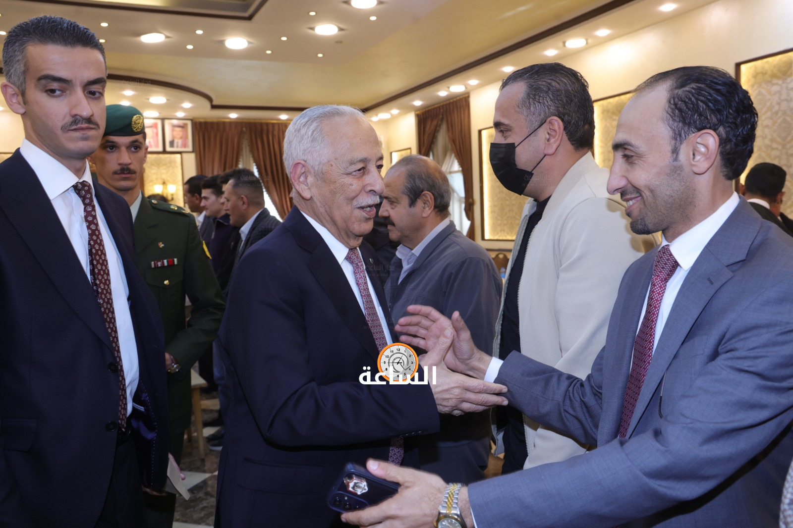 Madar Al-Saa Images 0.34028278321083616