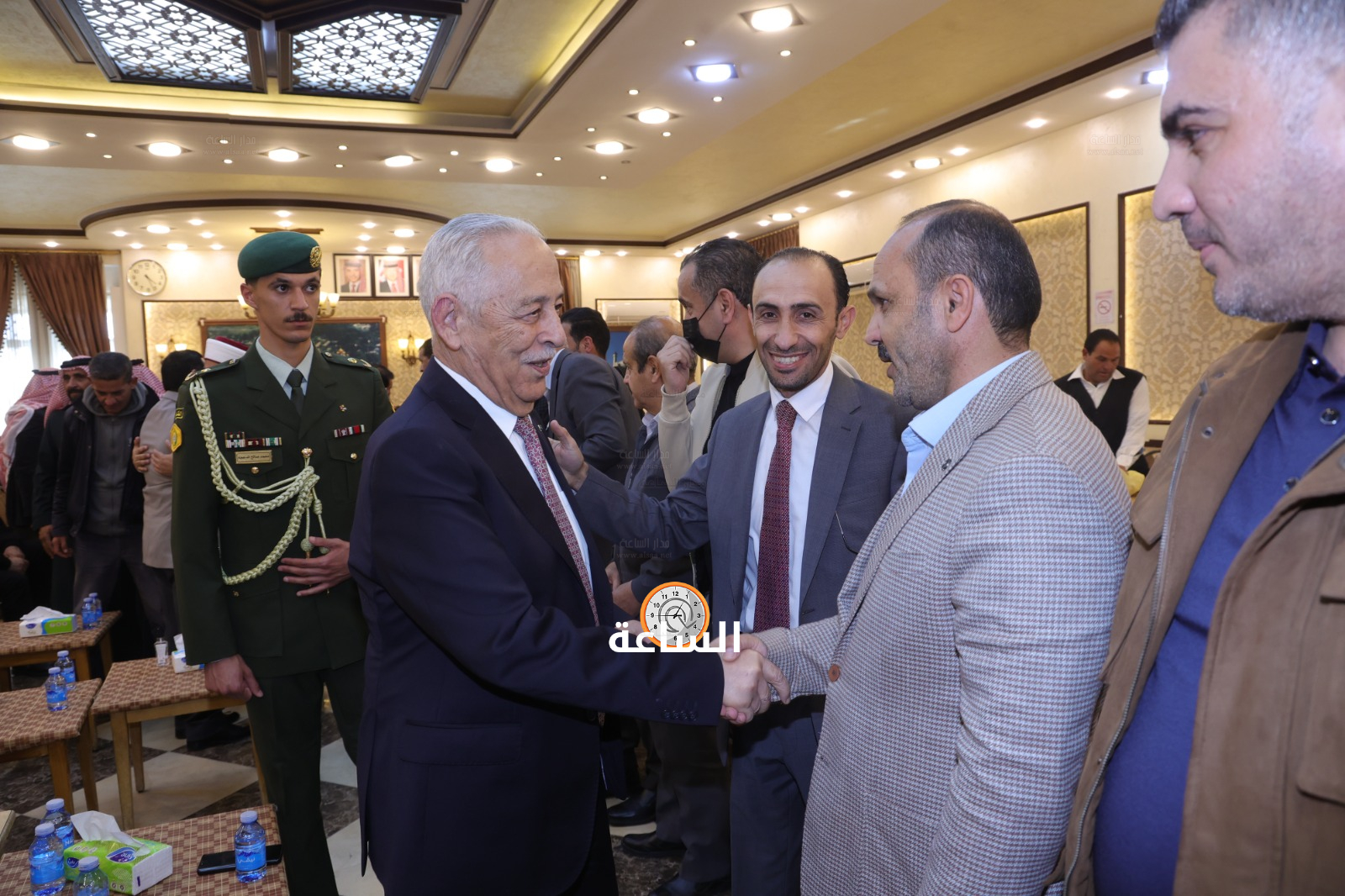 Madar Al-Saa Images 0.047092599361911125