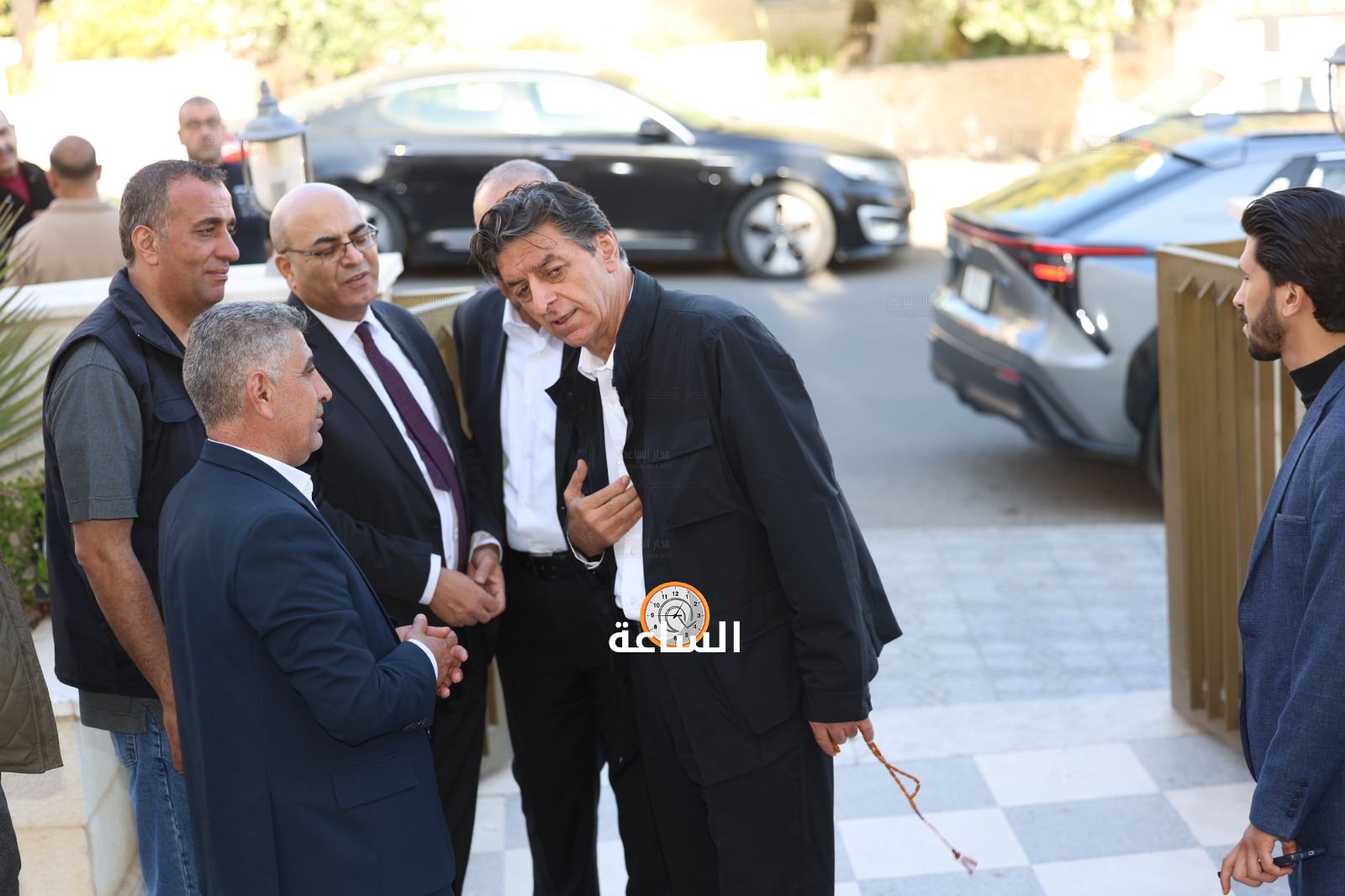 Madar Al-Saa Images 0.49950810648734345