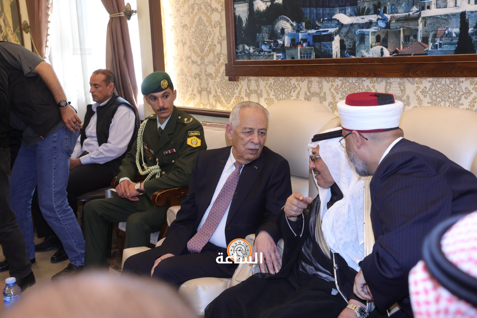 Madar Al-Saa Images 0.21052166130515226