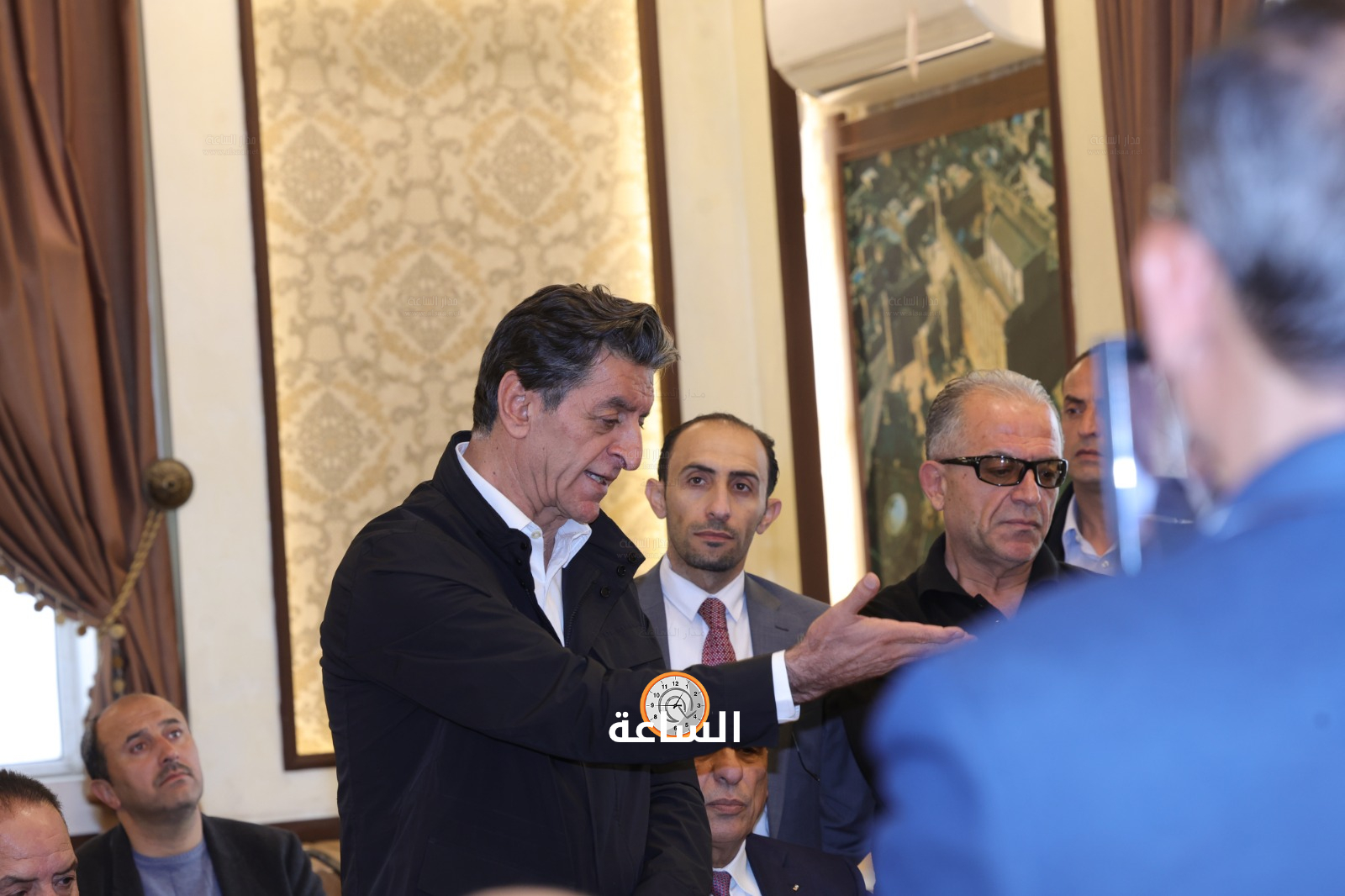 Madar Al-Saa Images 0.2469413389042444