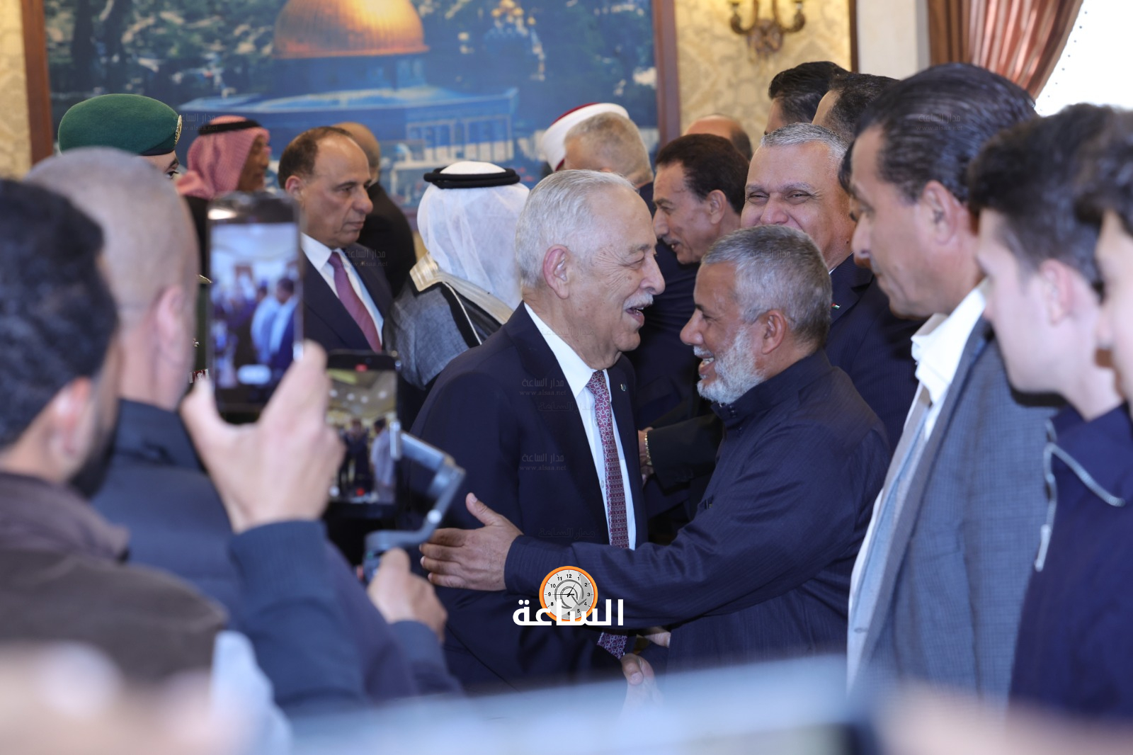 Madar Al-Saa Images 0.1361419526442631