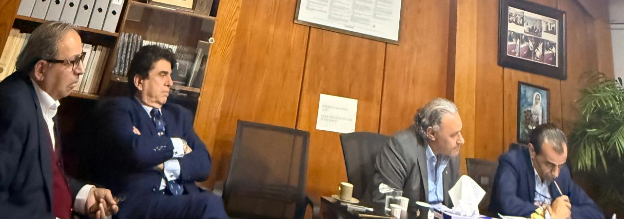 Madar Al-Saa Images 0.35863398321940443