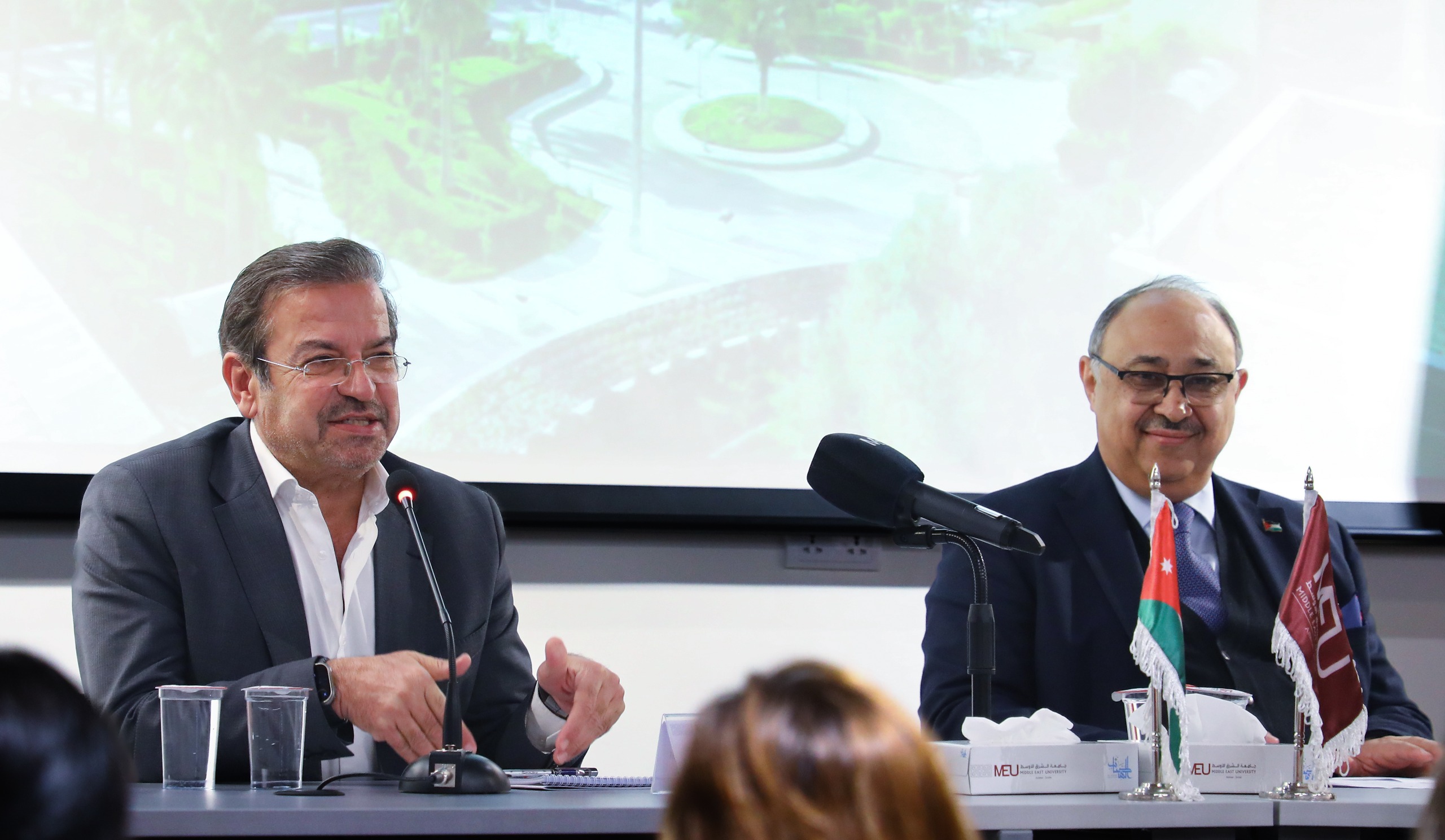 Madar Al-Saa Images 0.5808315986401859