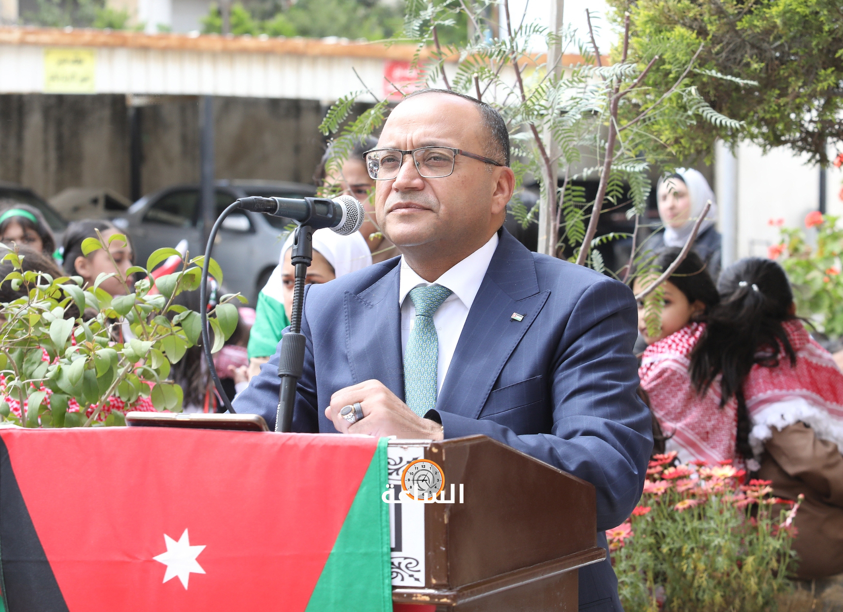 Madar Al-Saa Images 0.369796298156714