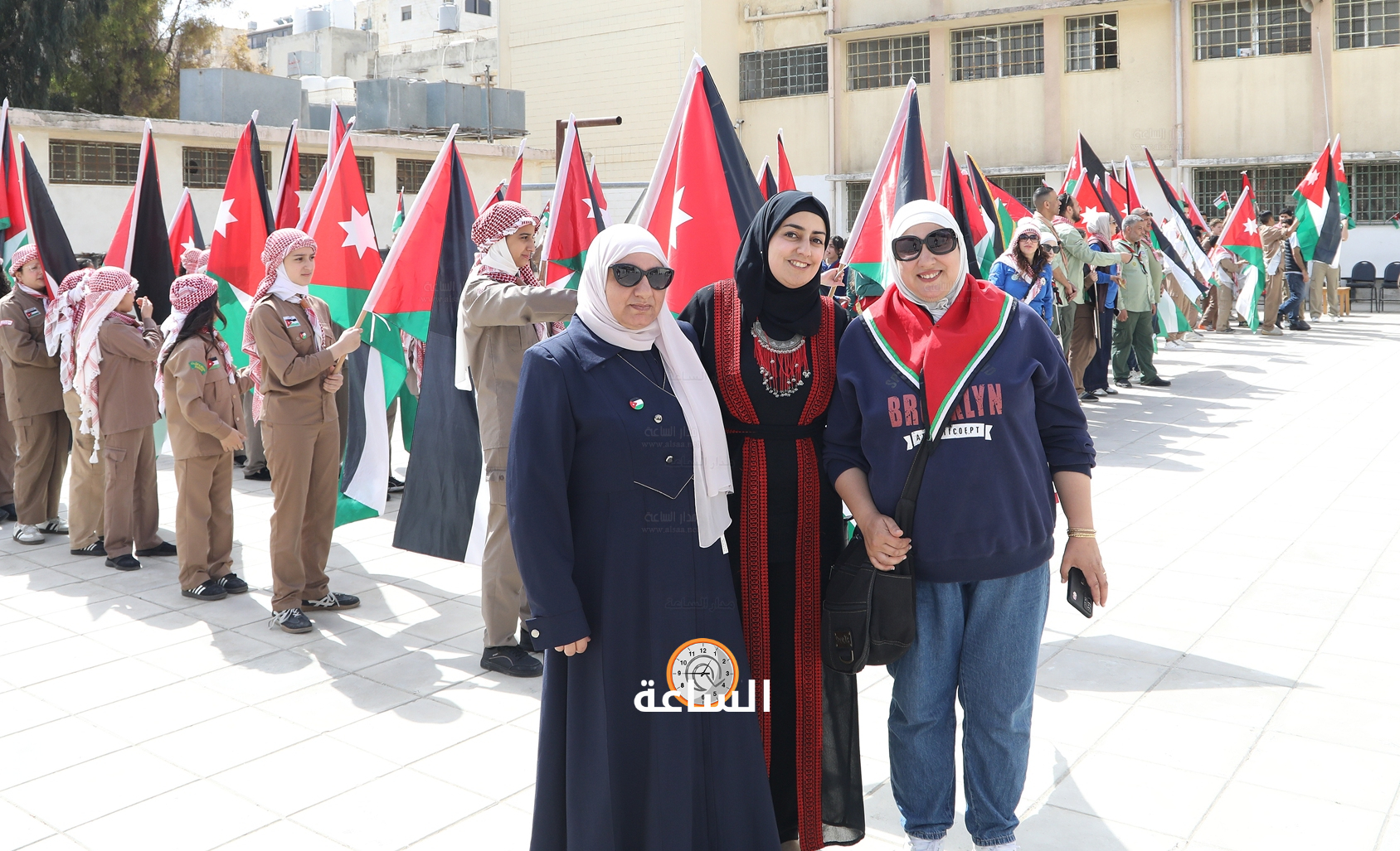 Madar Al-Saa Images 0.47085202680982785