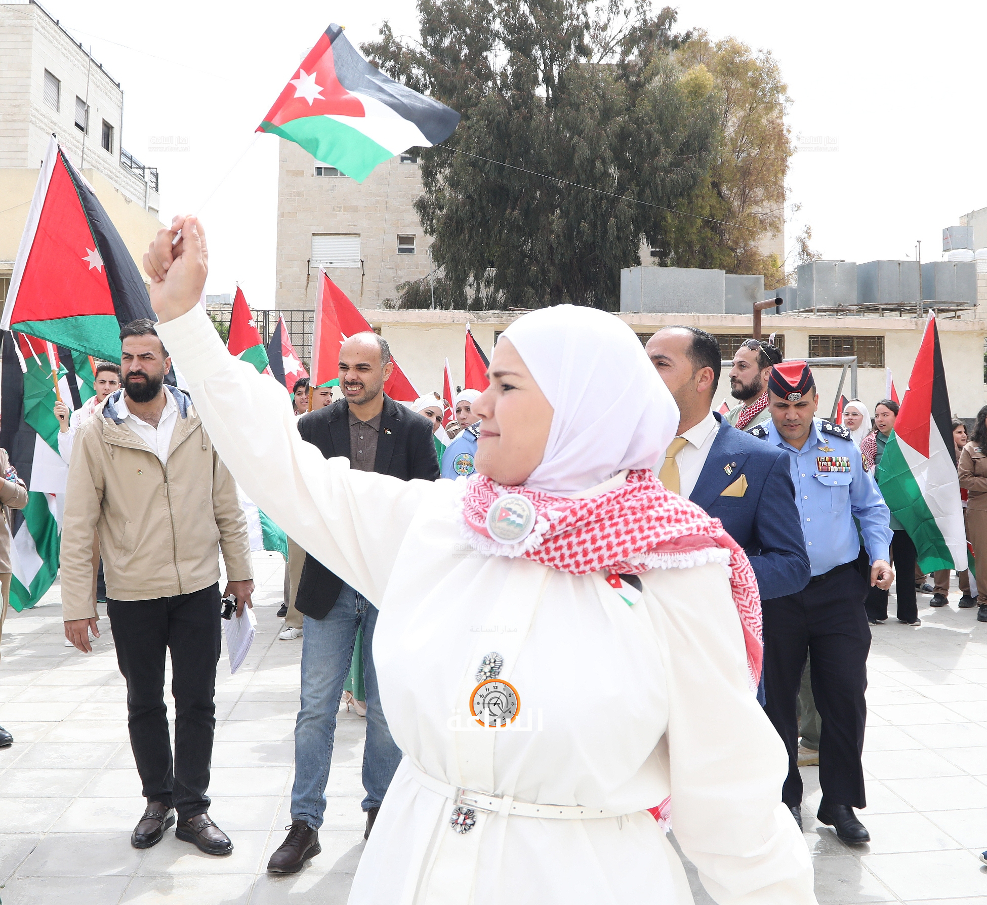 Madar Al-Saa Images 0.47268724708327636