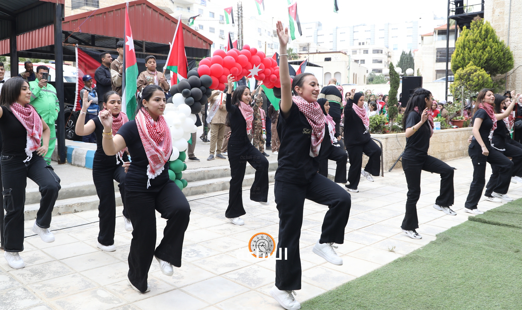 Madar Al-Saa Images 0.4723578853162994