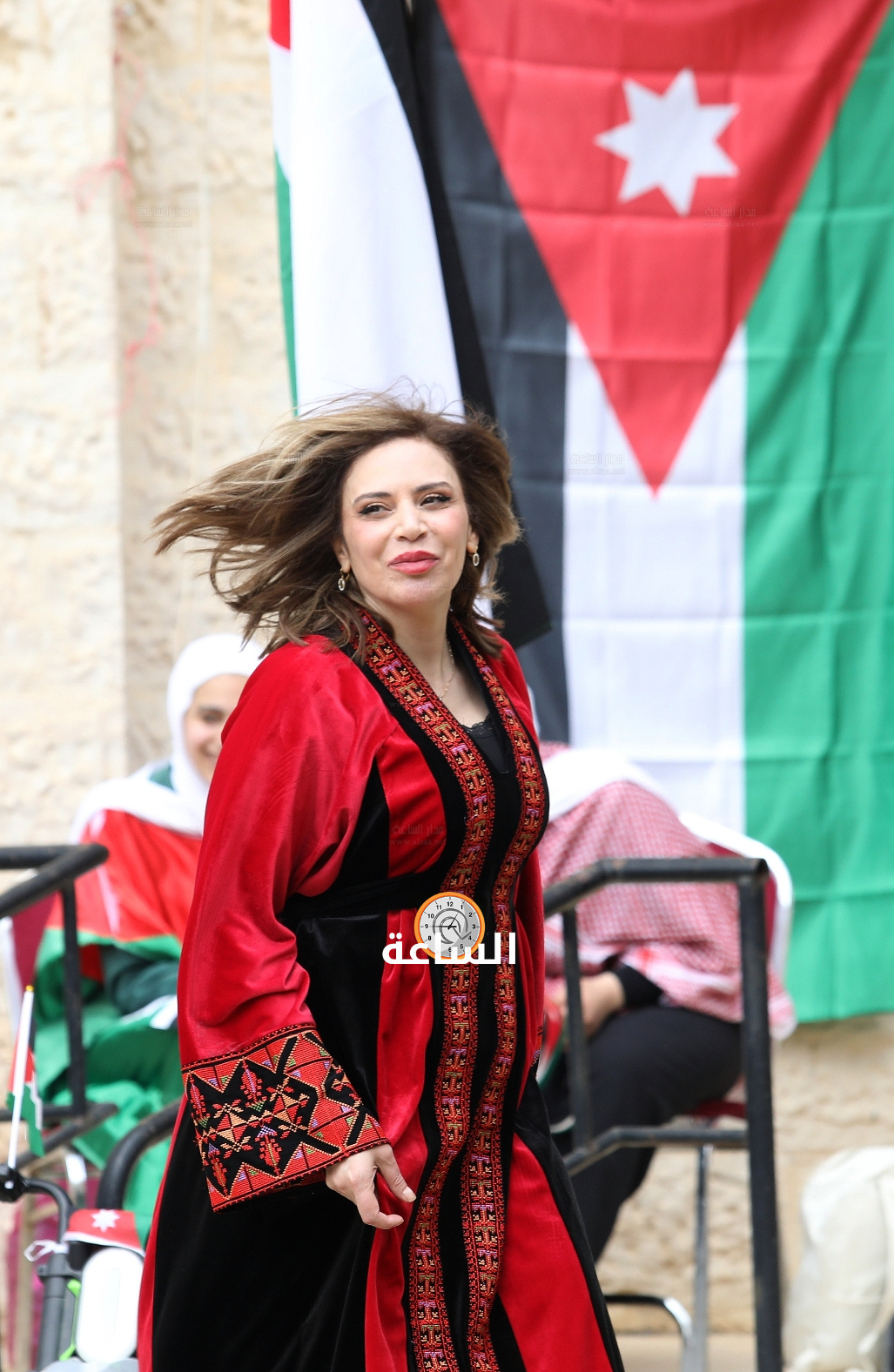 Madar Al-Saa Images 0.12519819216462125