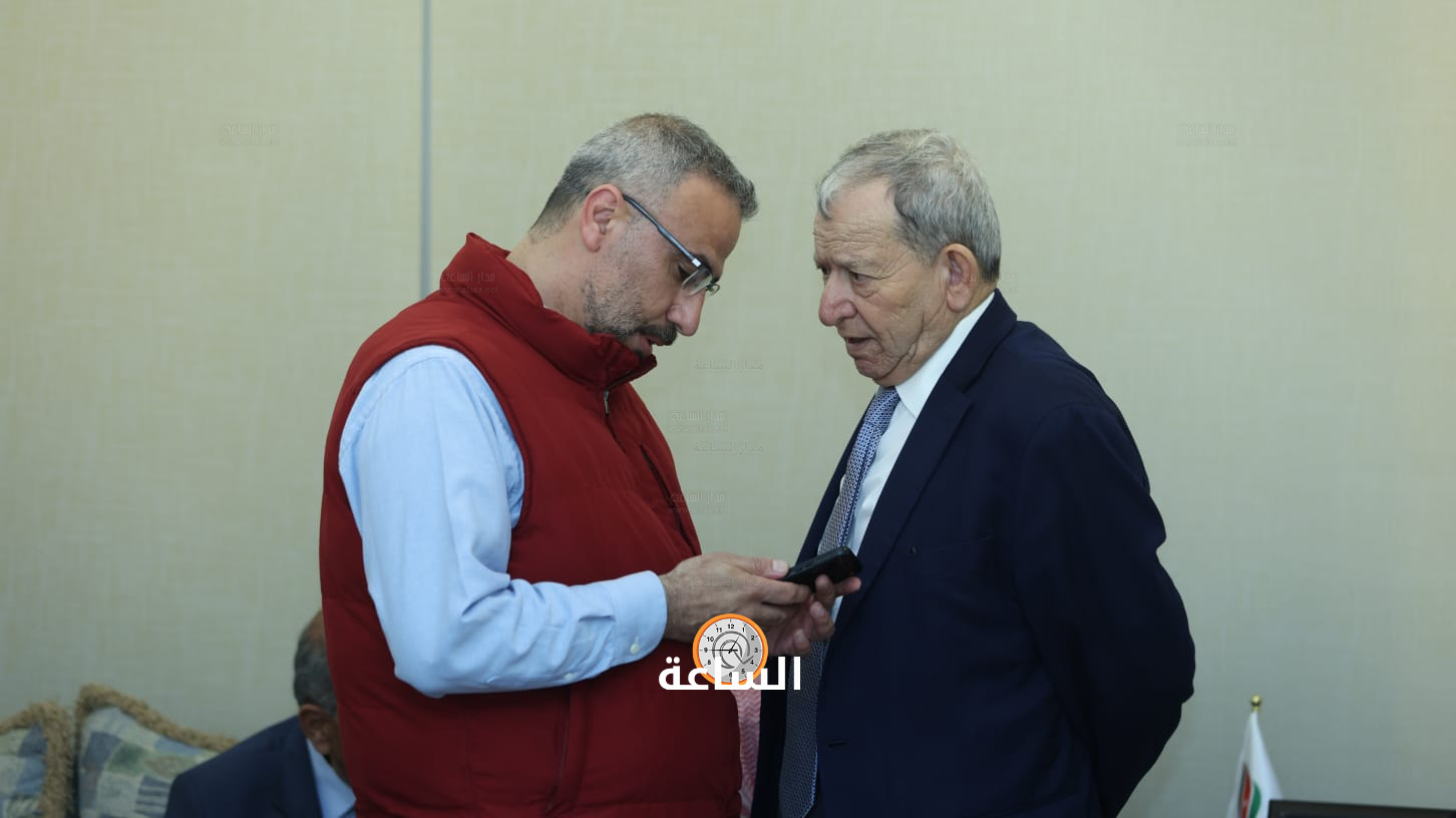 Madar Al-Saa Images 0.6834146914062842