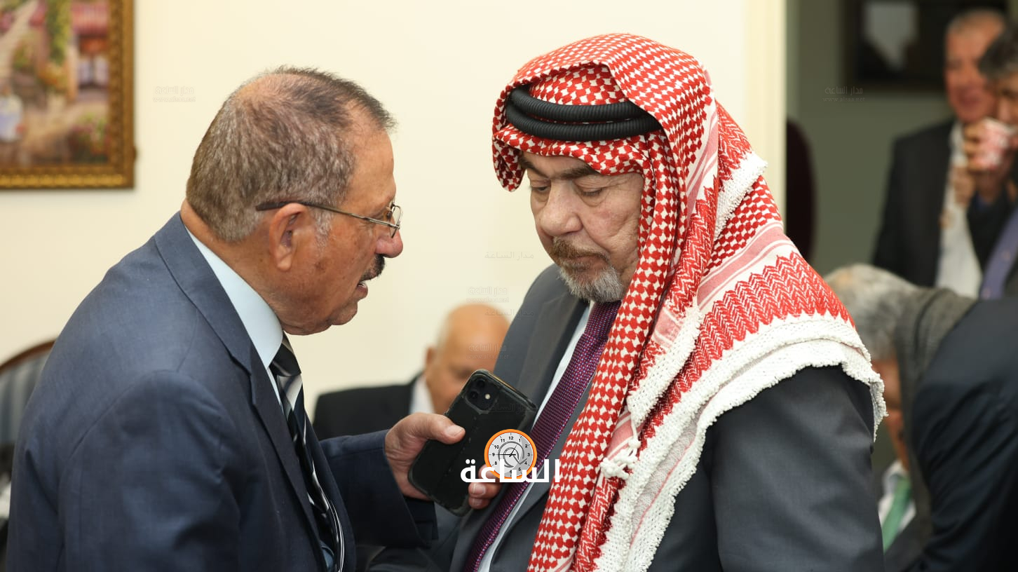 Madar Al-Saa Images 0.241137413350059