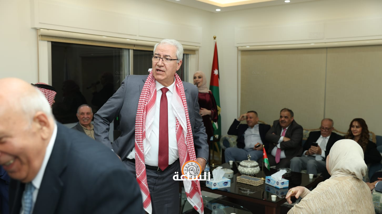 Madar Al-Saa Images 0.22147161310091168