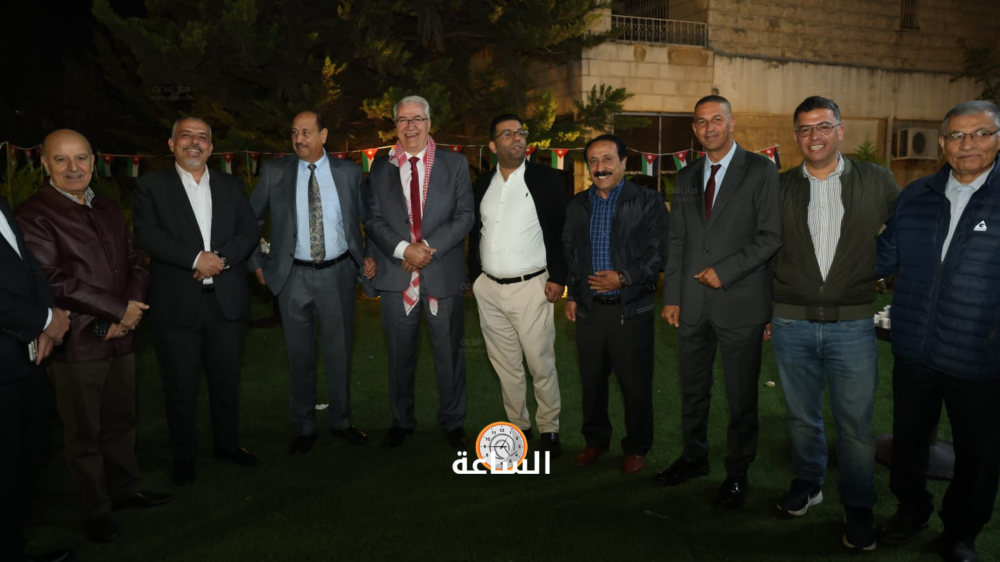 Madar Al-Saa Images 0.7899136339698043